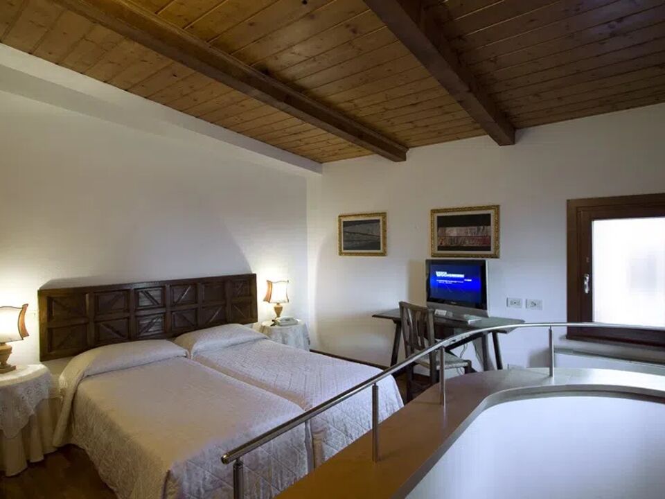 Hotel Columbia