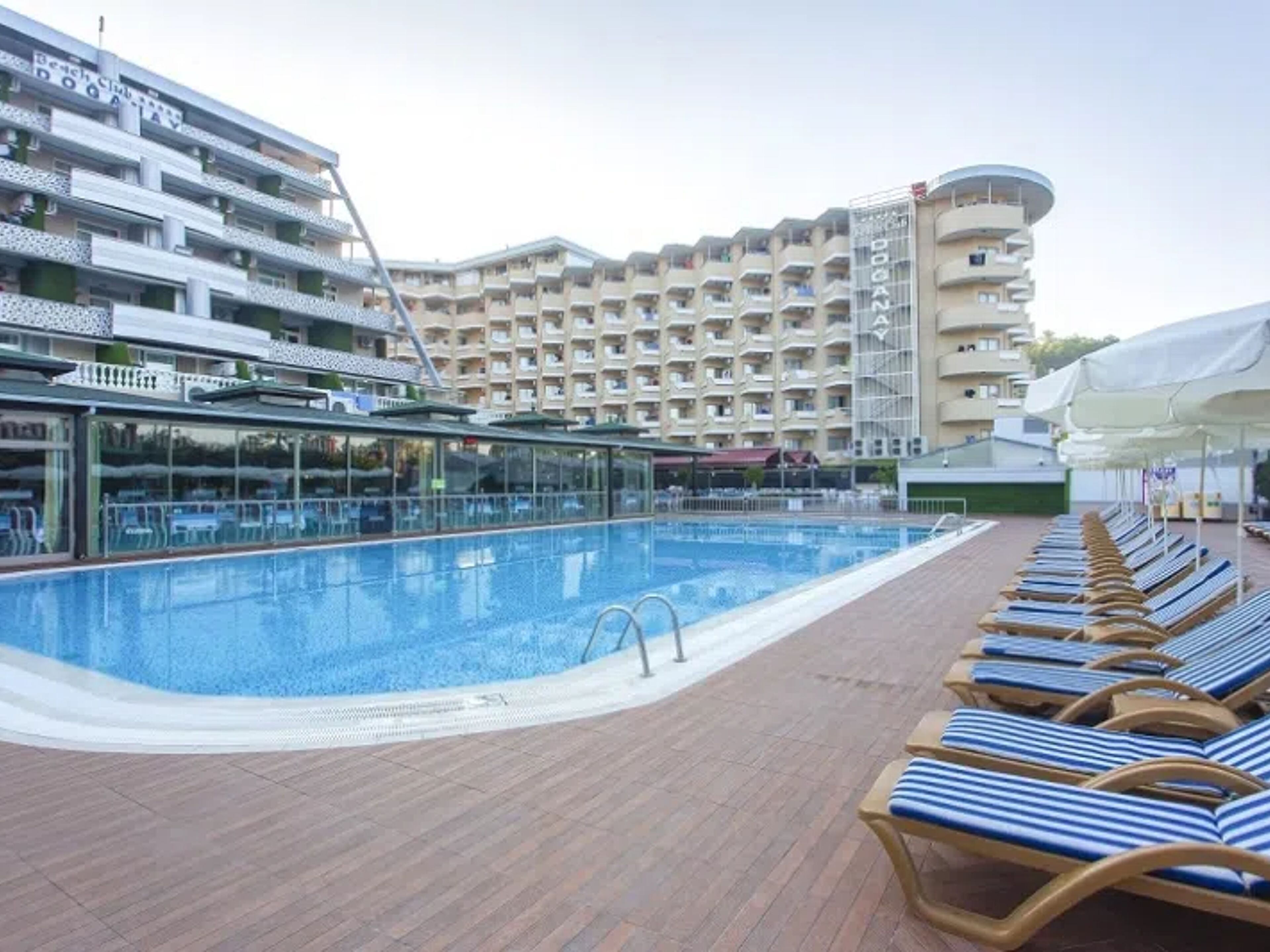 Beach Club Doganay Hotel