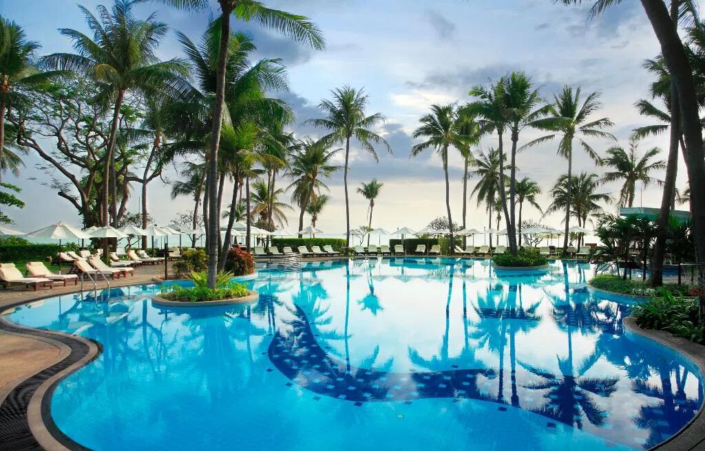 centara-grand-beach-resort-and-villas-hua-hin