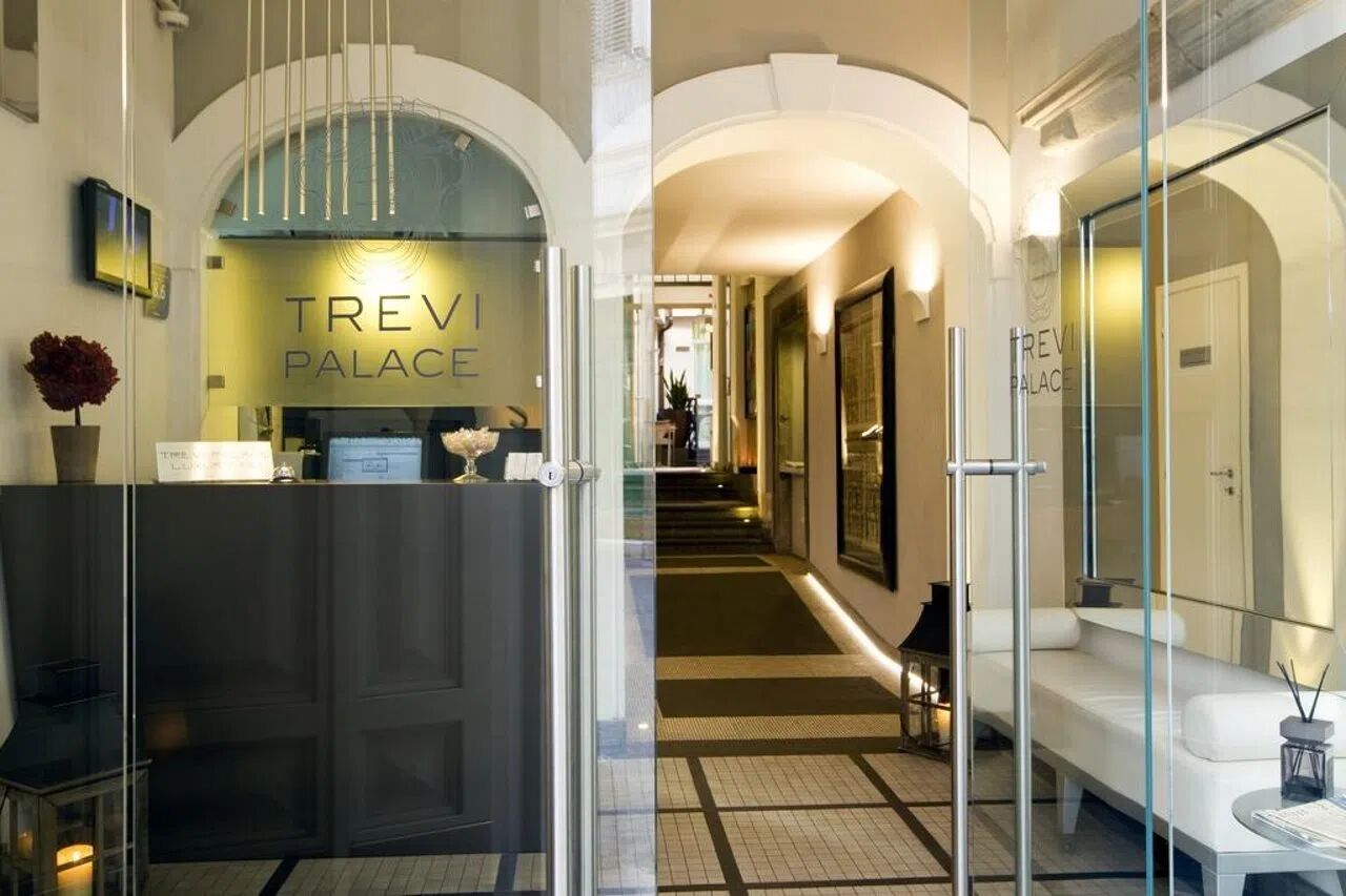 trevi-palace-luxury-inn