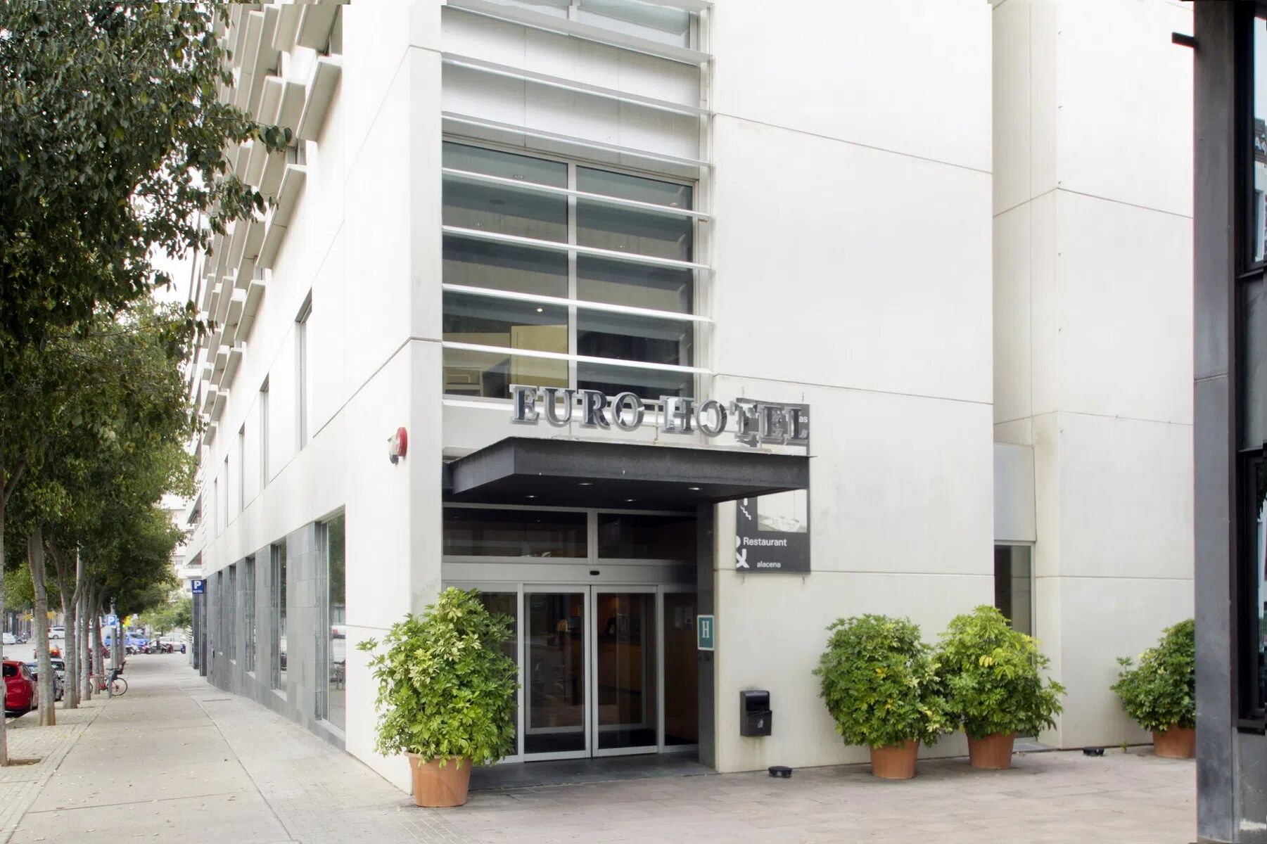 eurohotel-diagonal-port