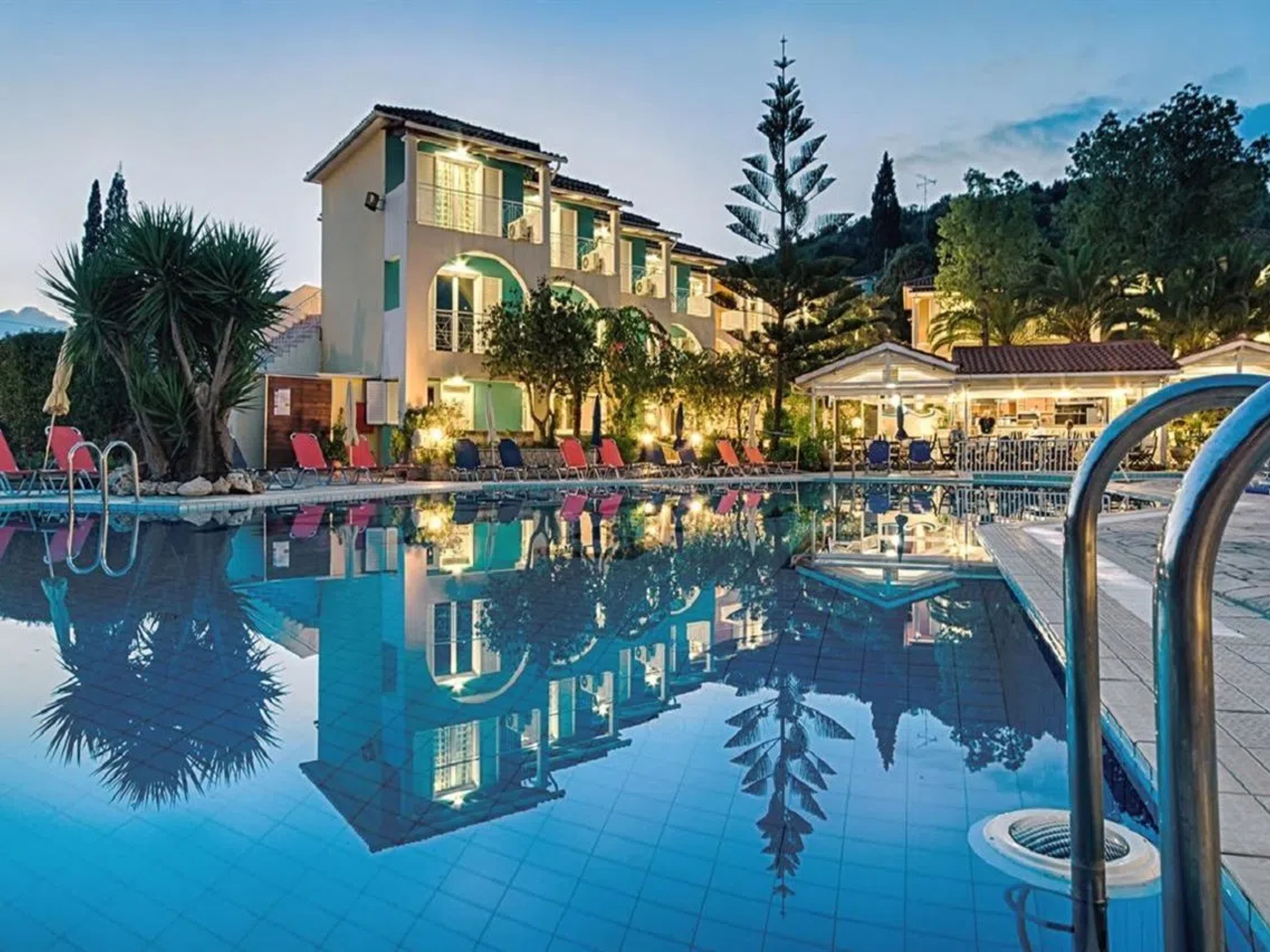 Sunrise Hotel