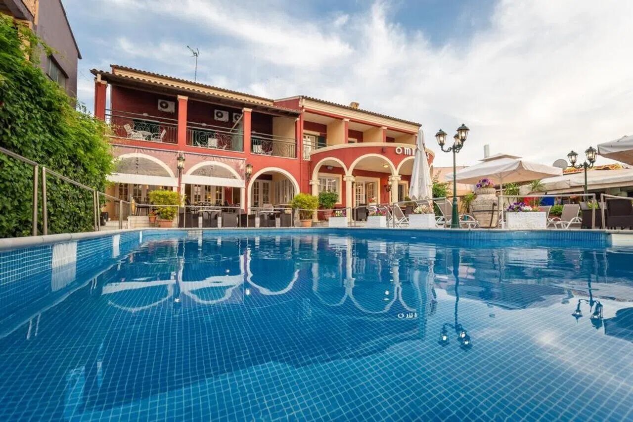 opera-blue-hotel