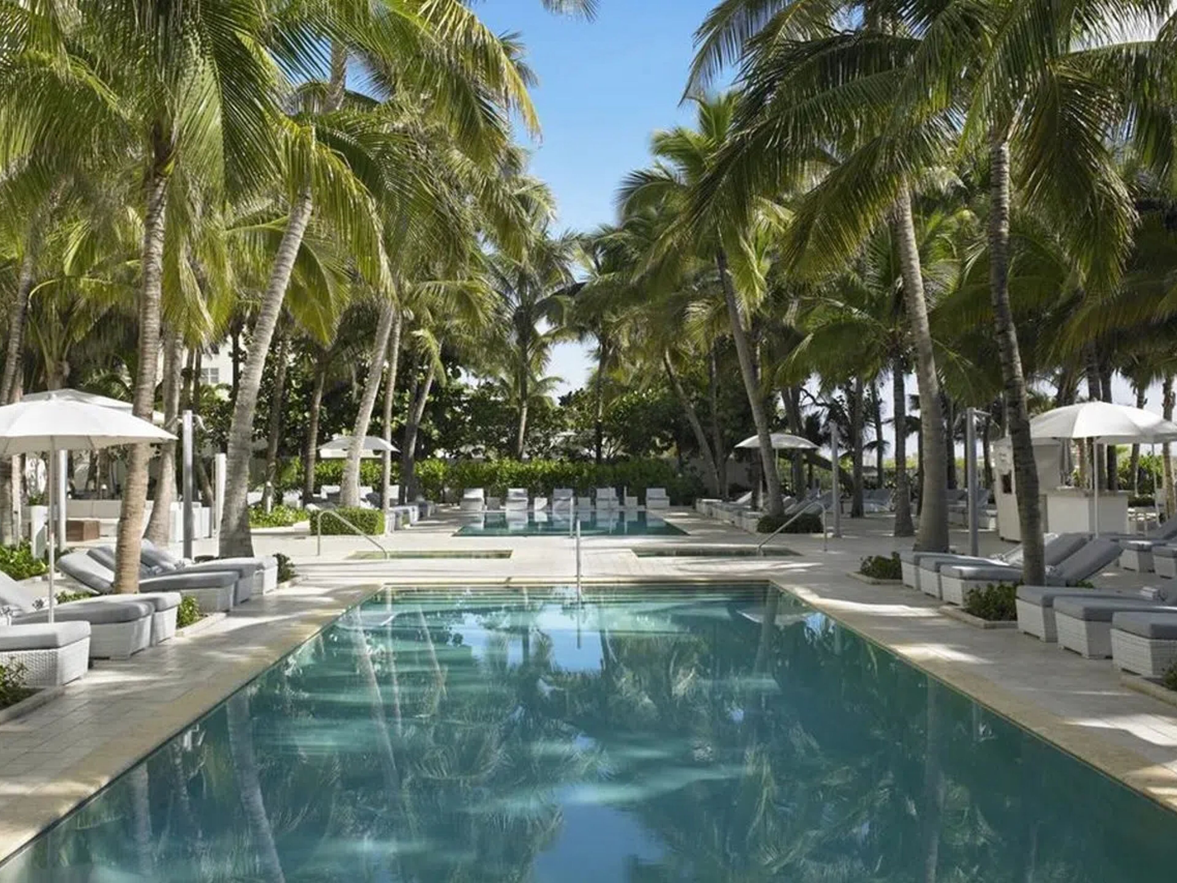 Grand Beach Hotel