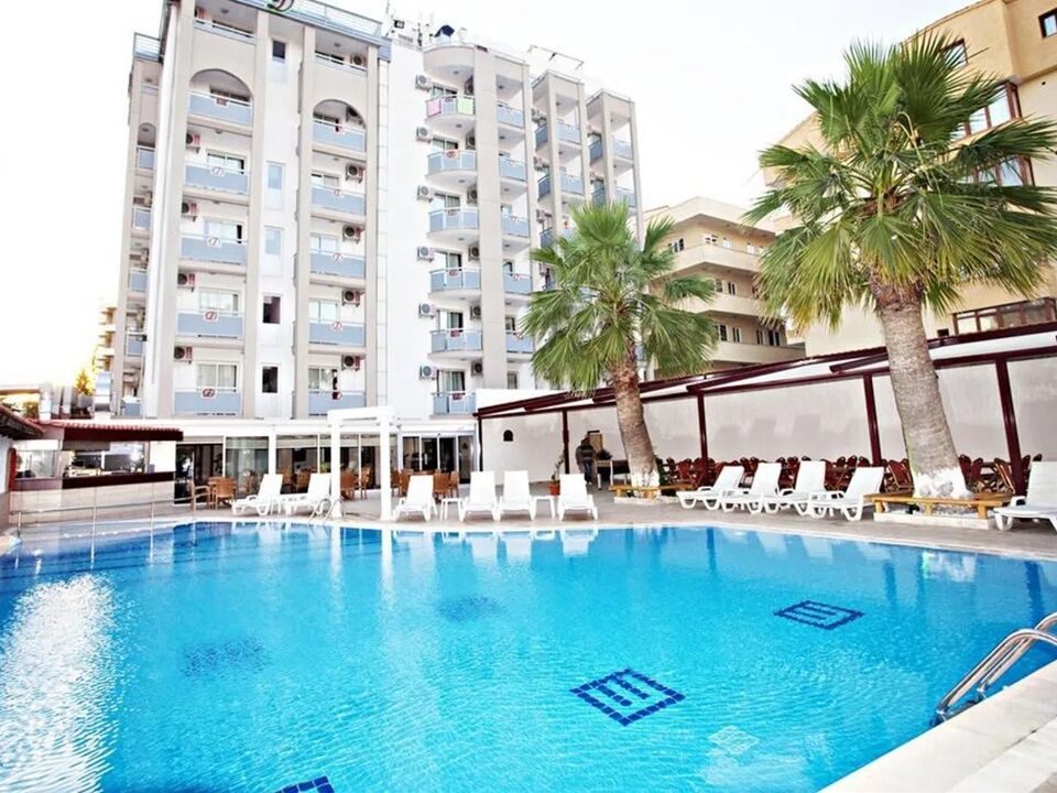 Duqqan Deluxe Hotel