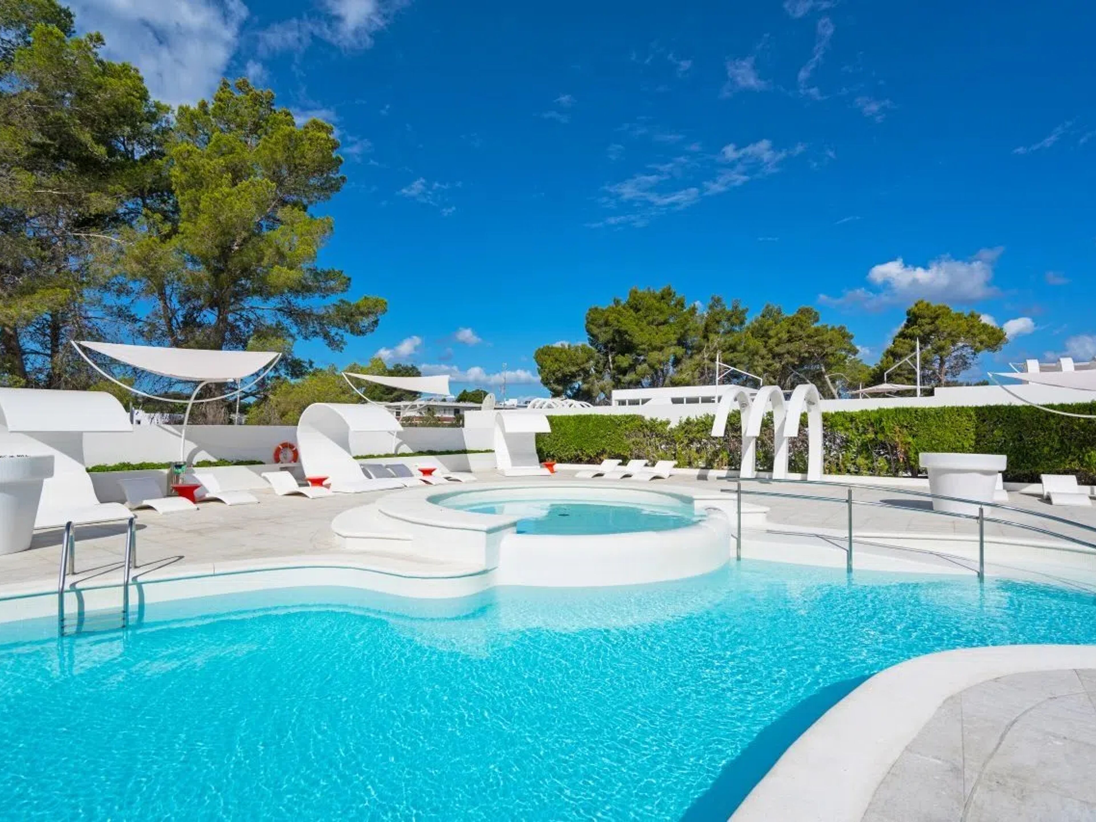 THB Naeco Ibiza