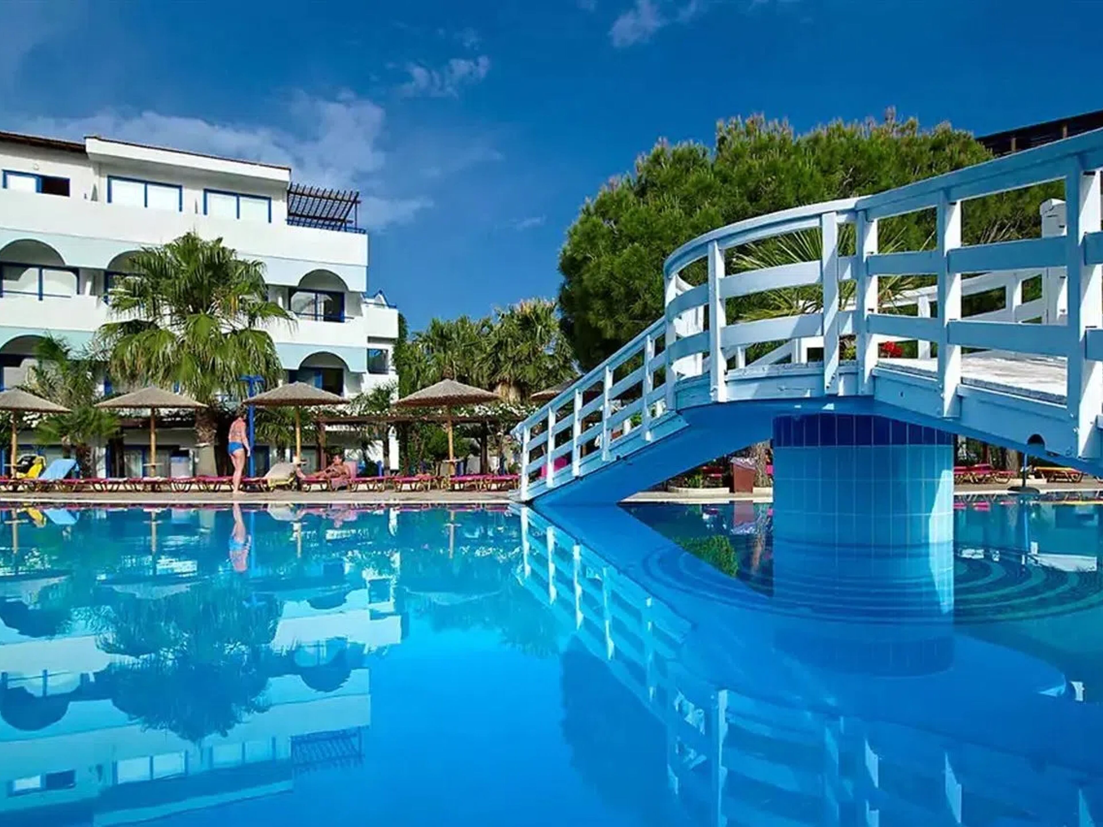 Sunrise Hotel