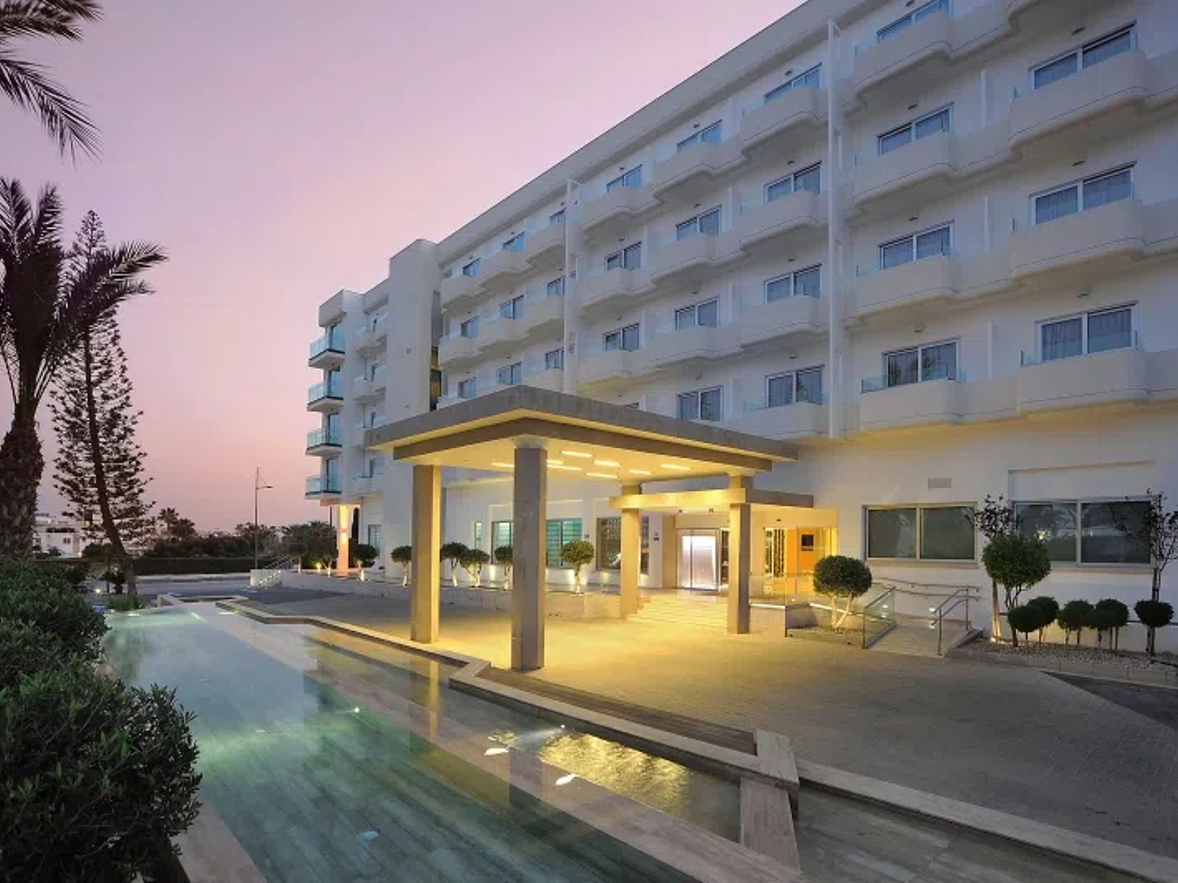 Nestor Hotel
