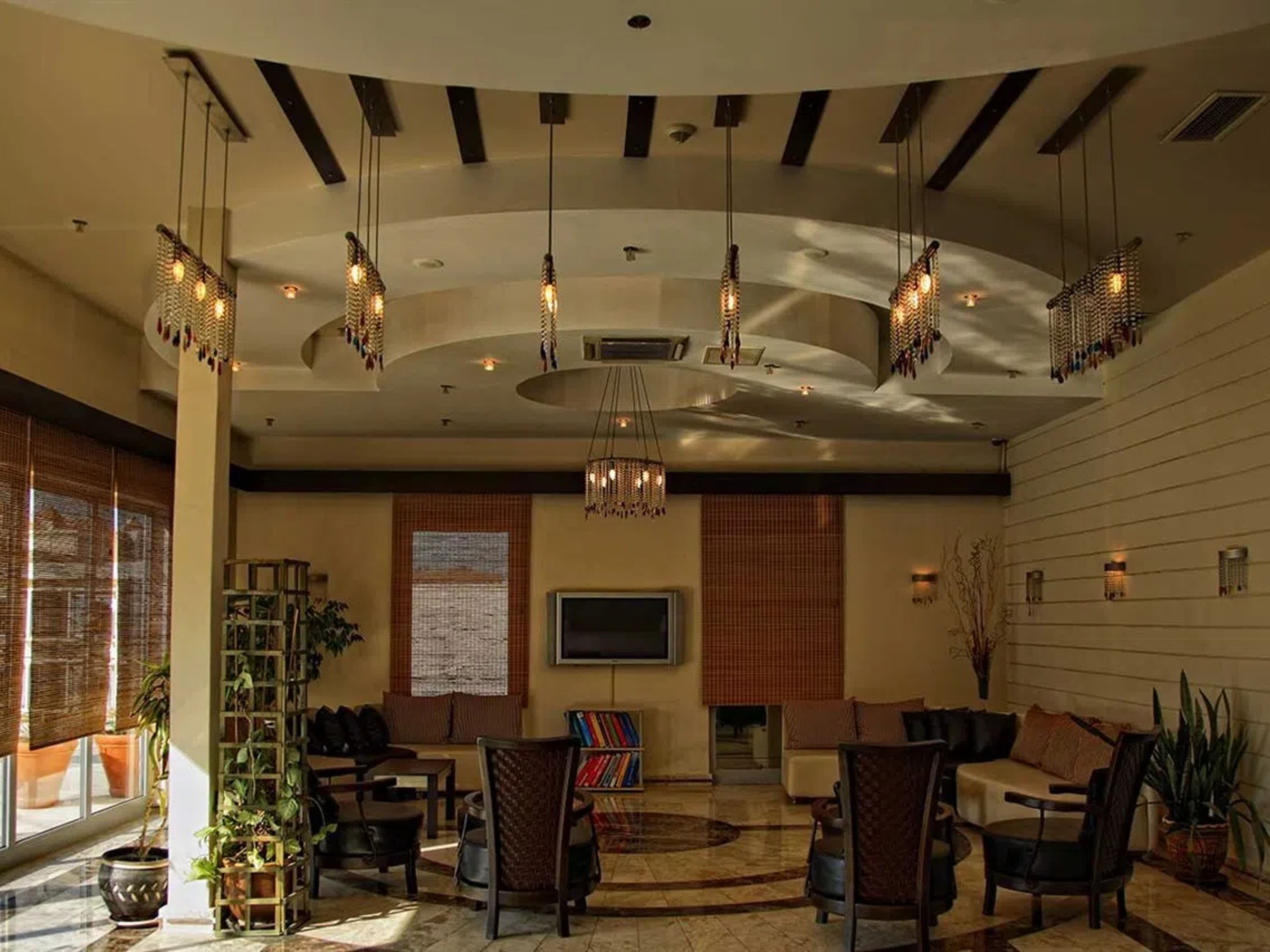 La Vita's Hotel