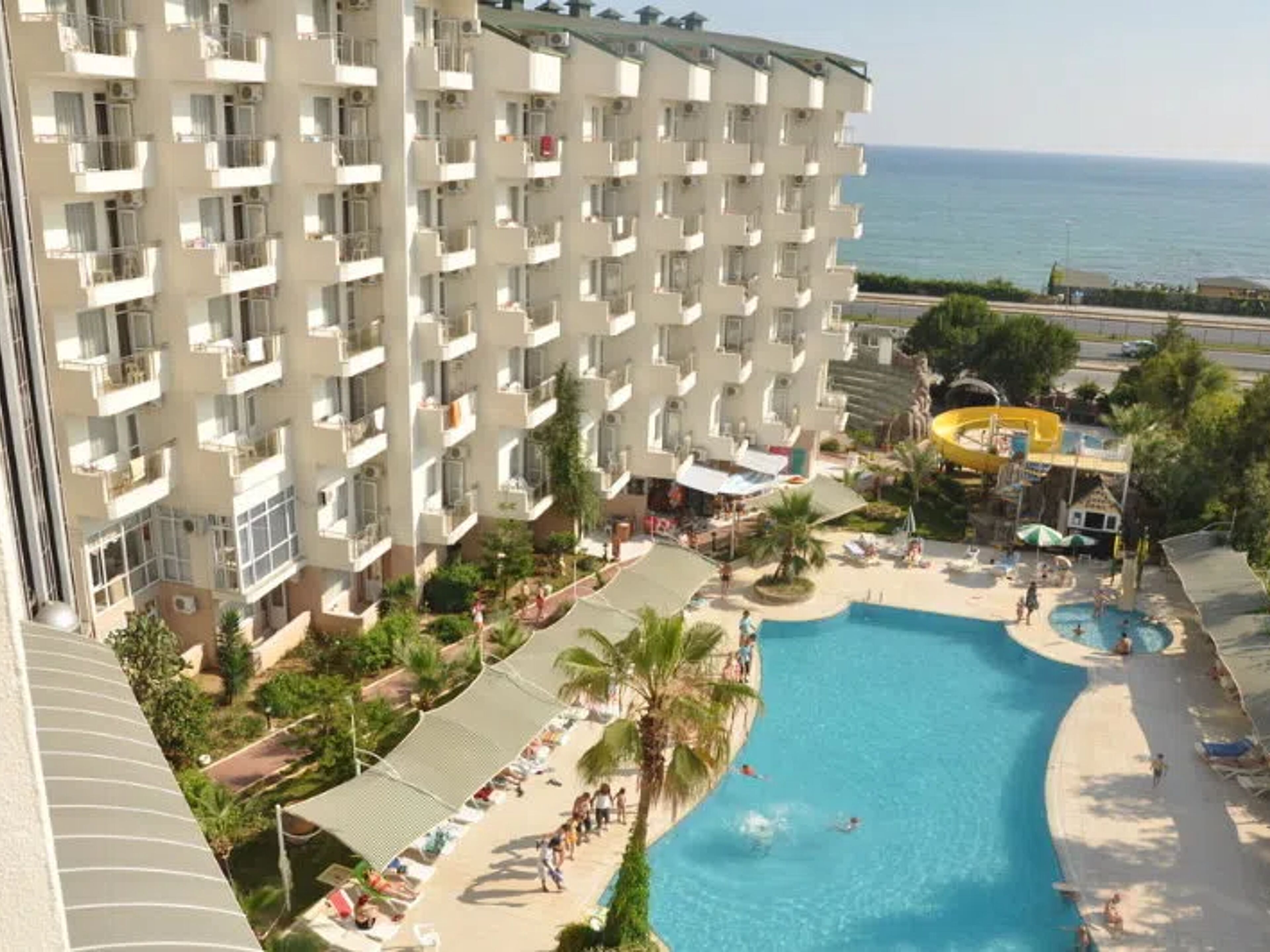 Asrin Beach Hotel