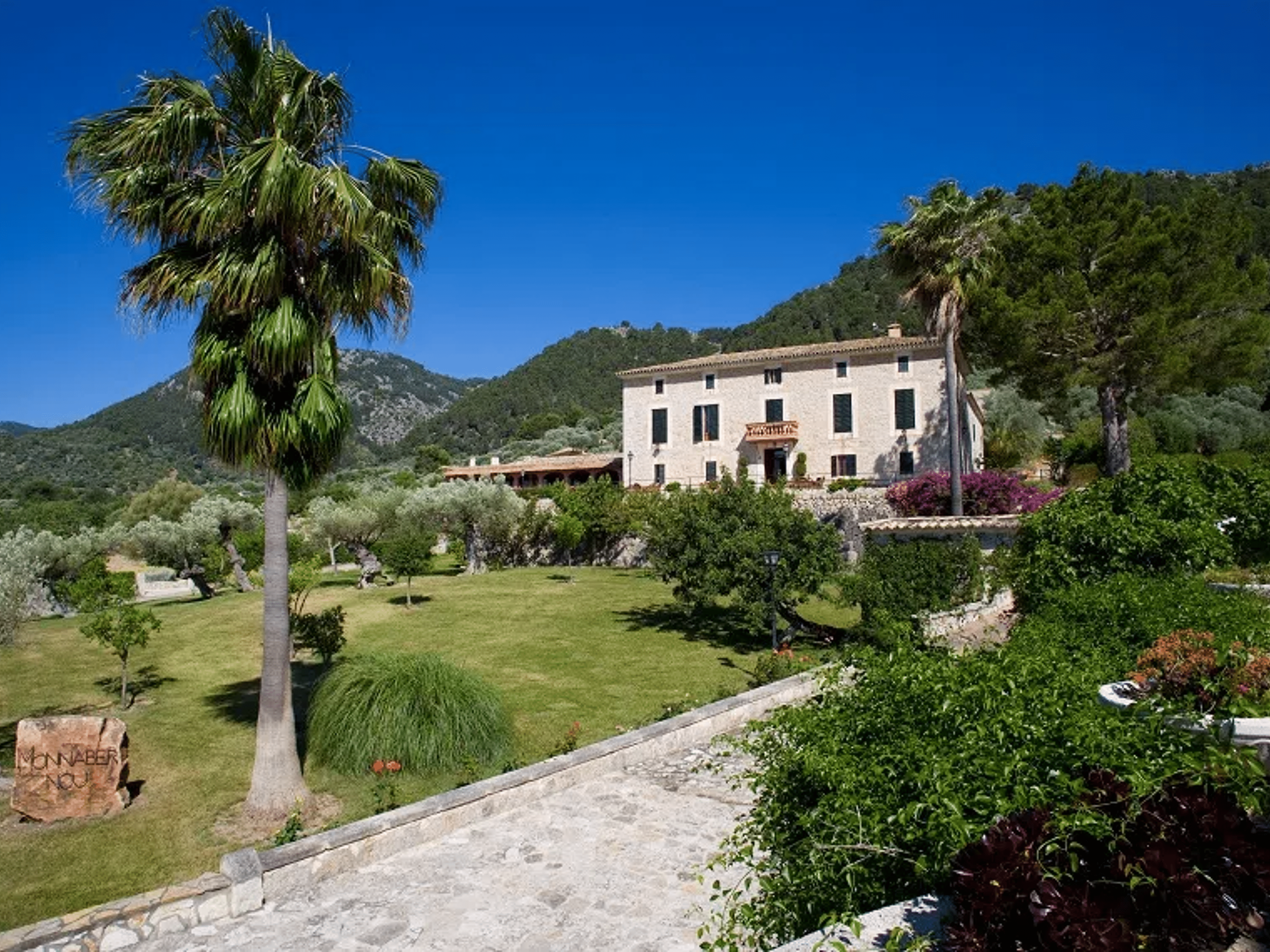 Rural Hotel & Spa Monnaber Nou
