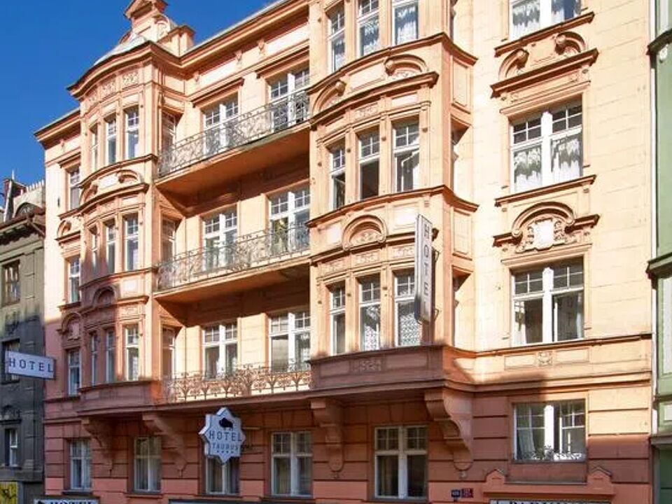 Hotel Taurus