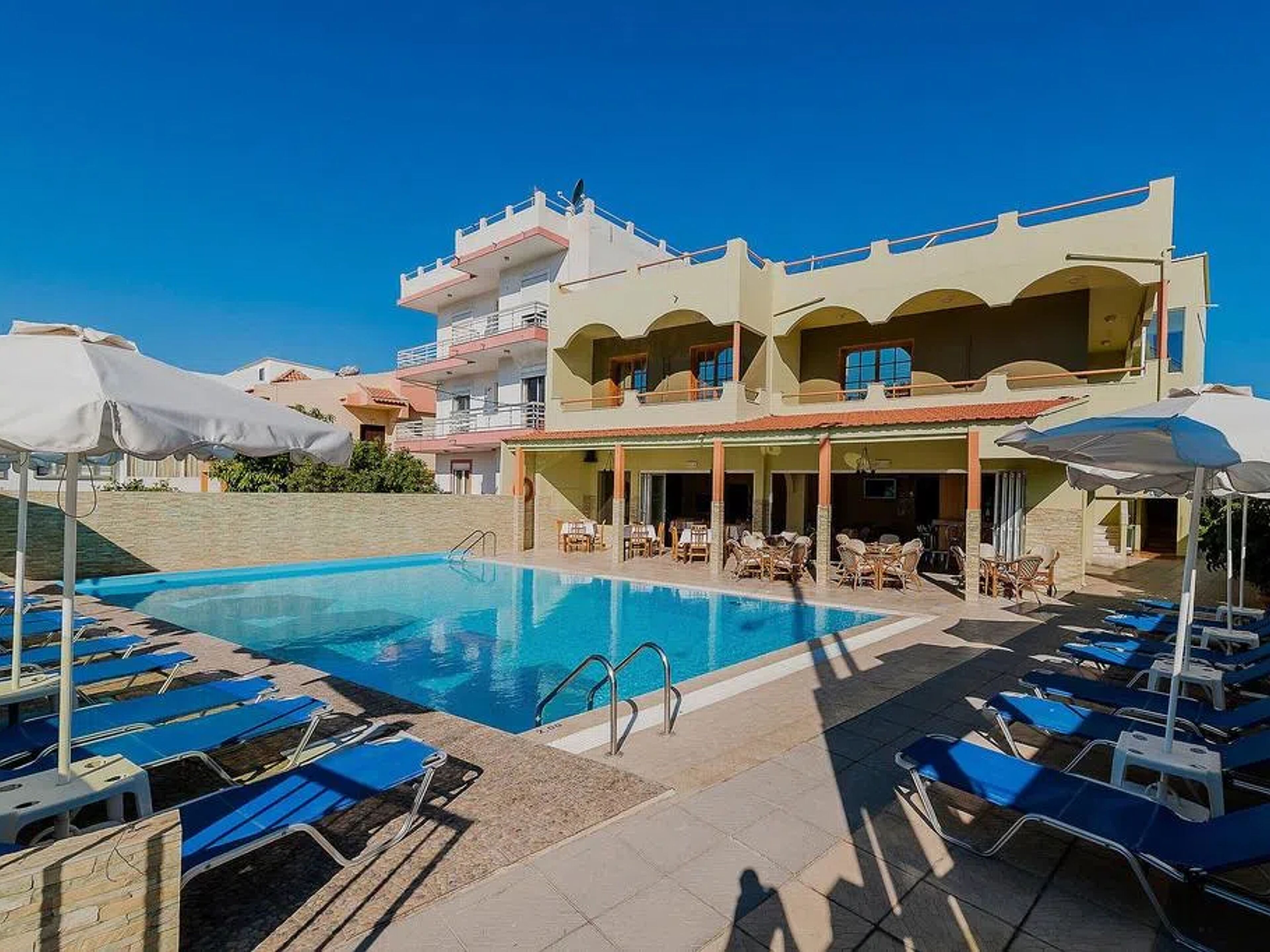 Esmeralda Hotel