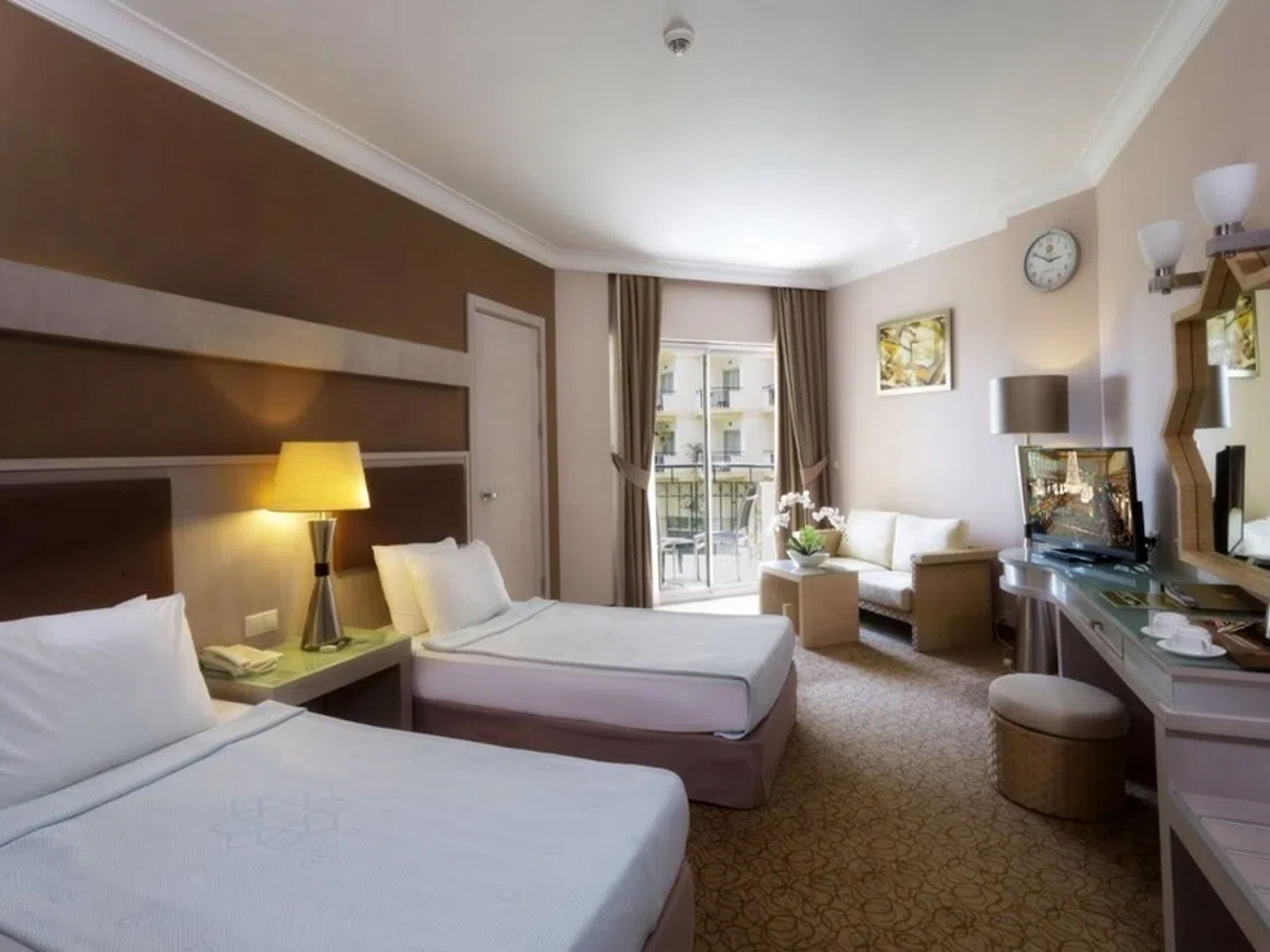 Mukarnas Spa & Resort Hotel