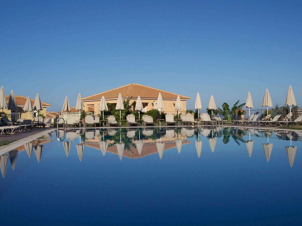 Astra Village Hotel Suites & Spa