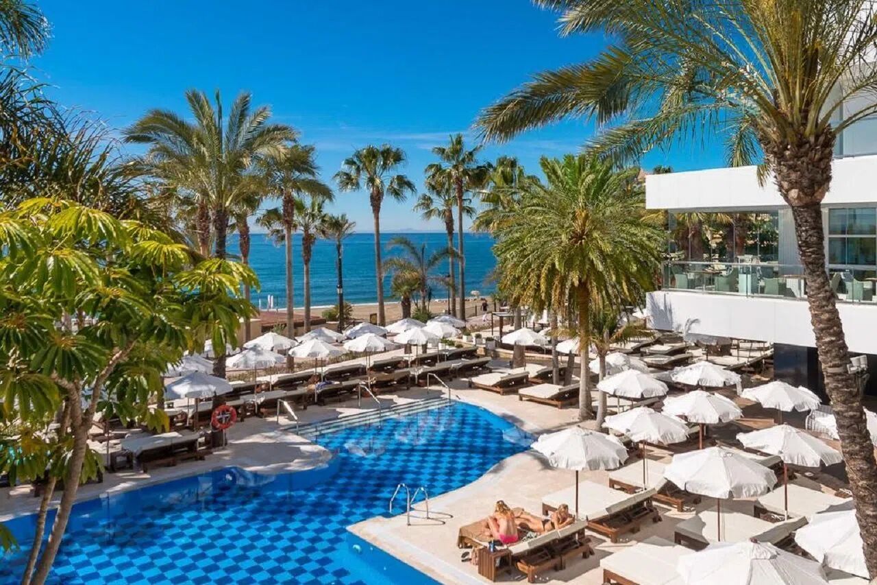 amare-beach-hotel-marbella