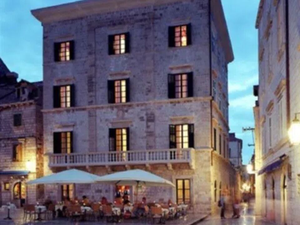 The Pucic Palace
