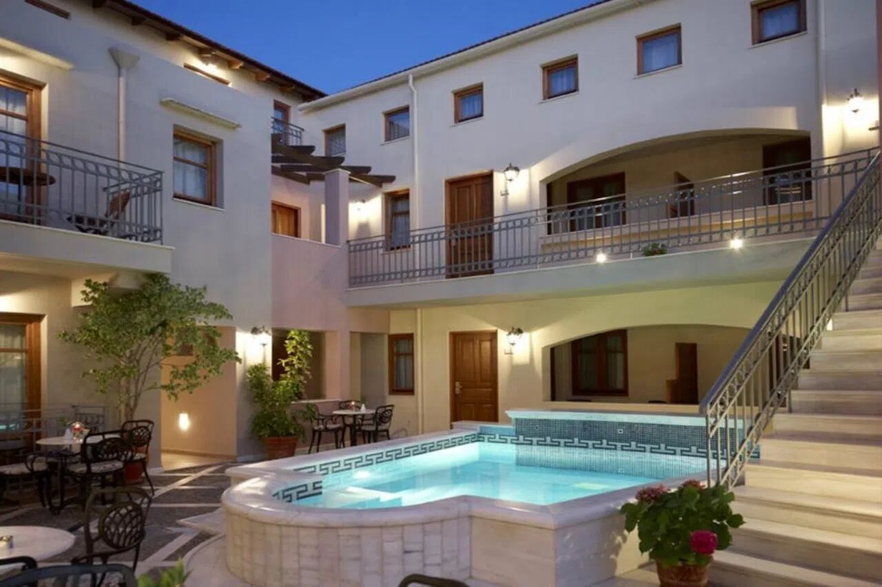 palazzo-vecchio-exclusive-residence