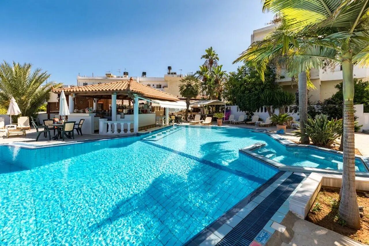 hotel-malia-mare