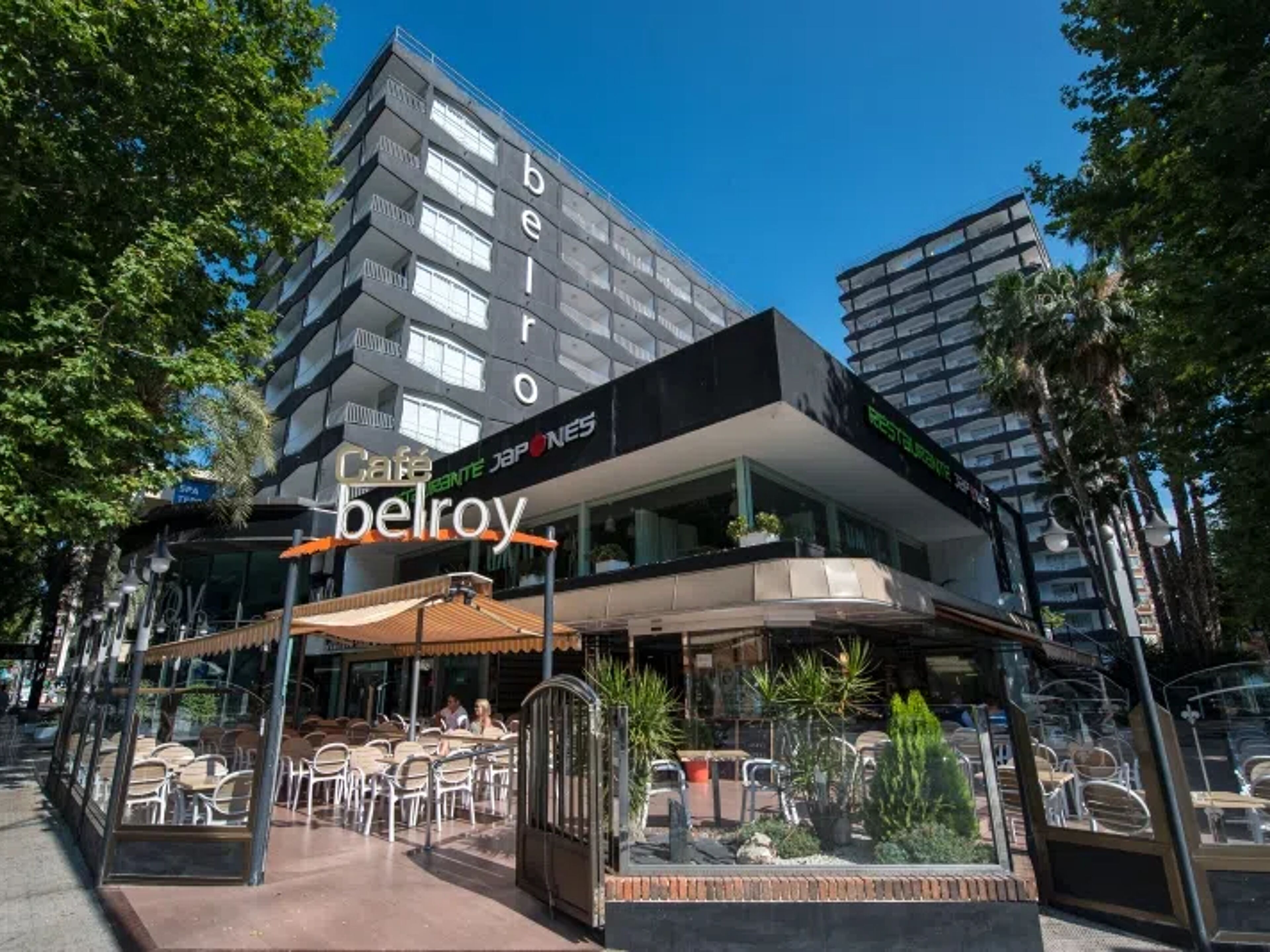Hotel Belroy