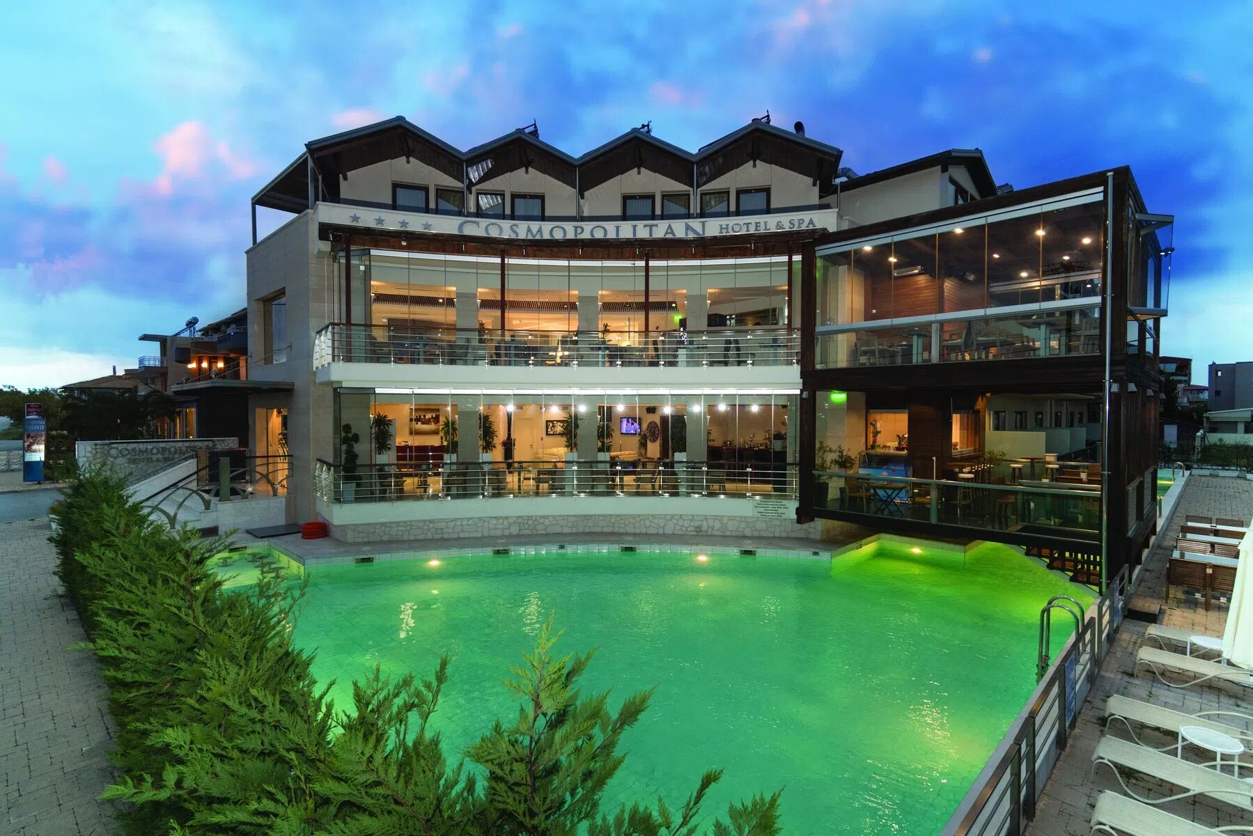 cosmopolitan-hotel-spa