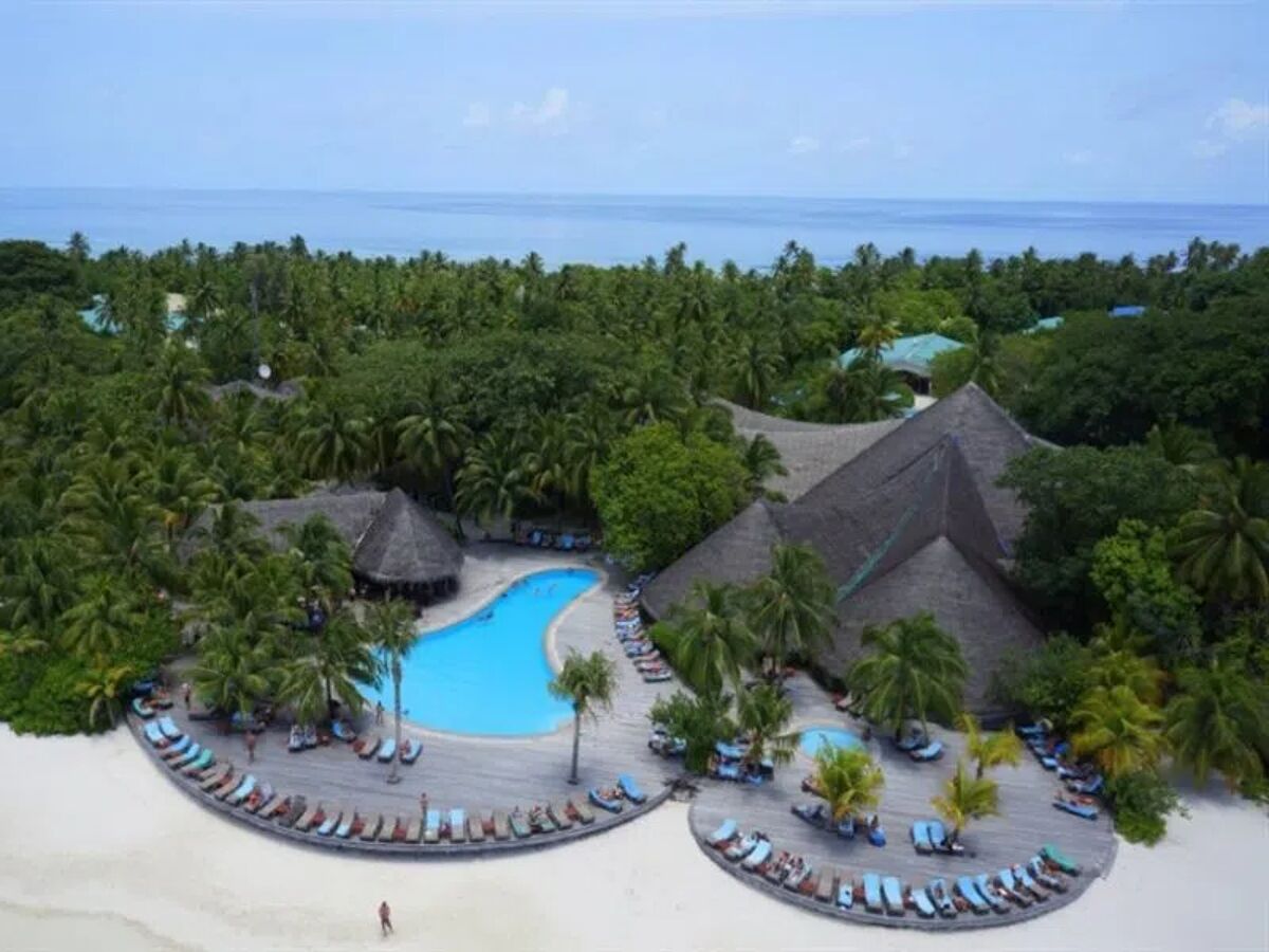 kuredu-island-resort-spa