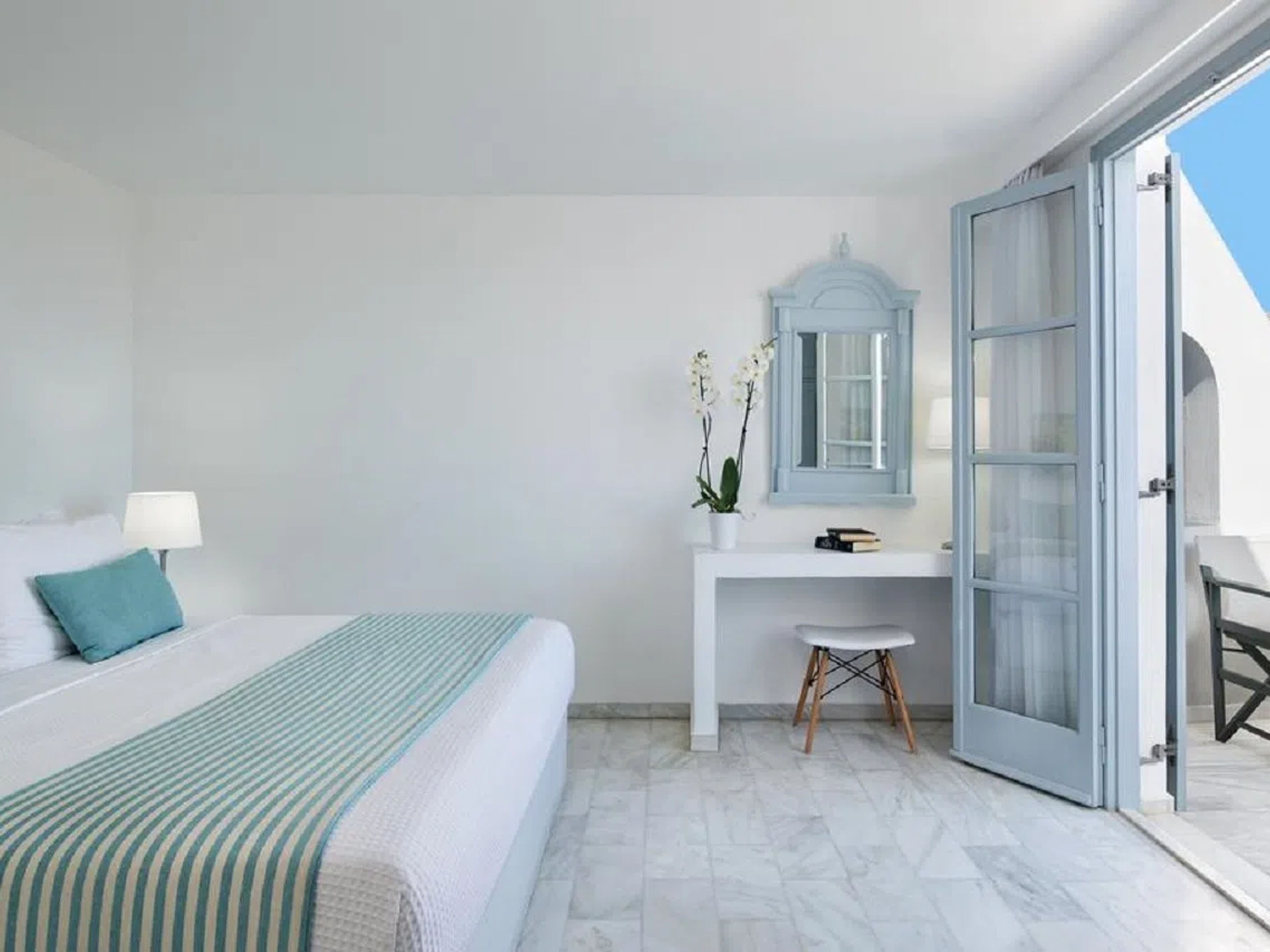 Santorini Kastelli Resort
