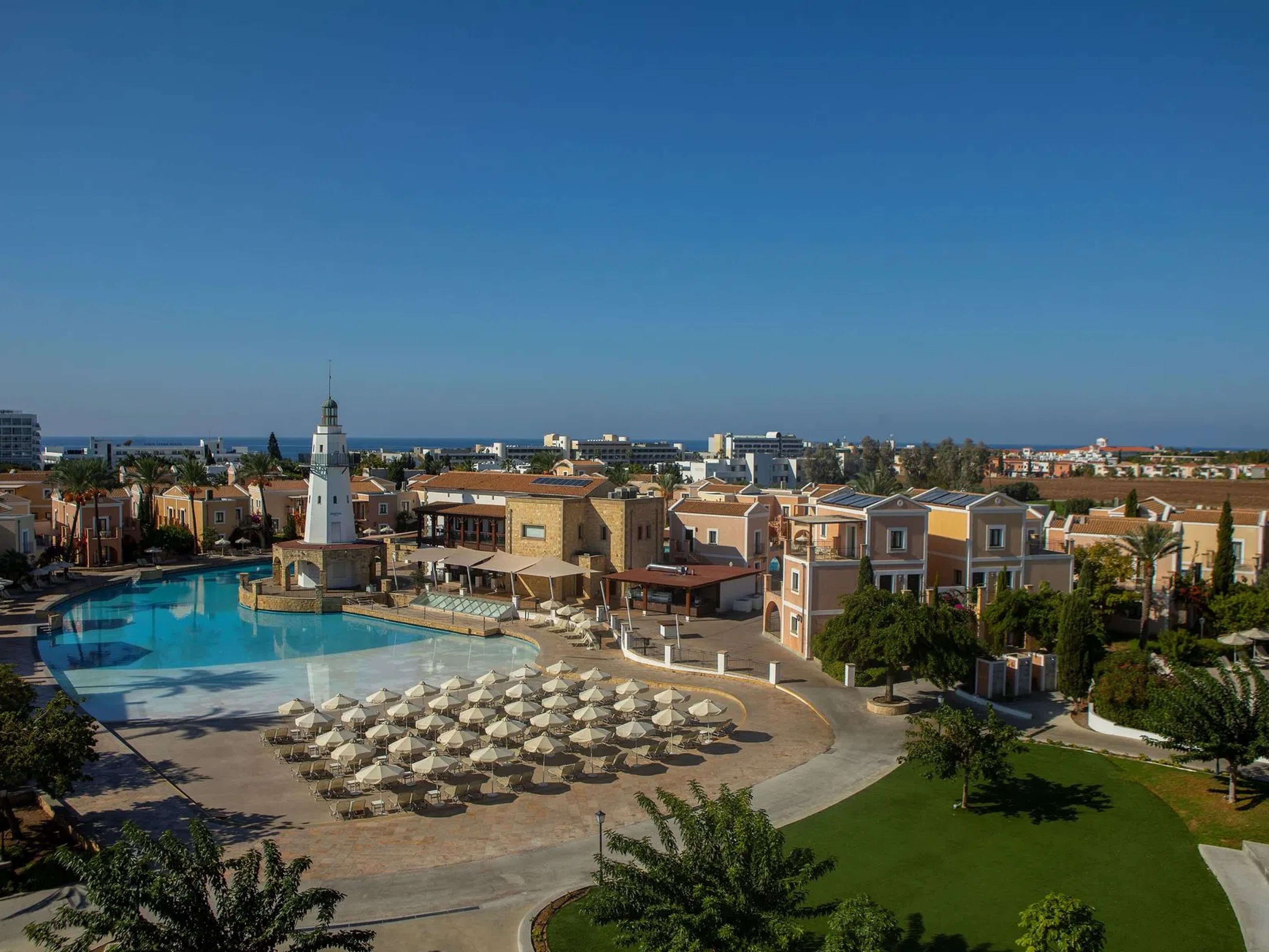 Aliathon Resort