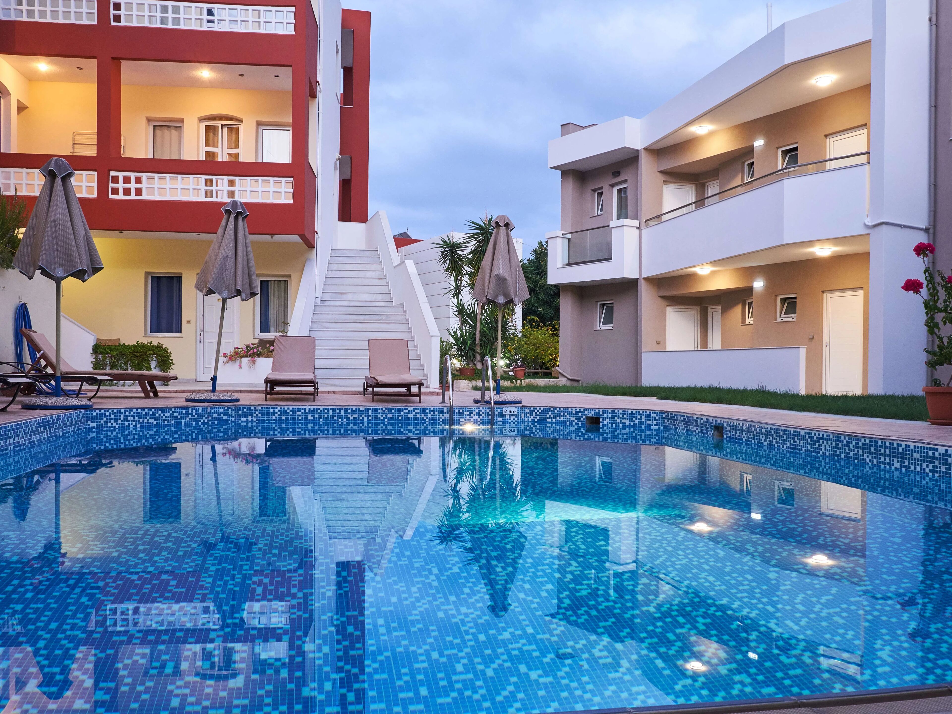 Troulis Apart-Hotel