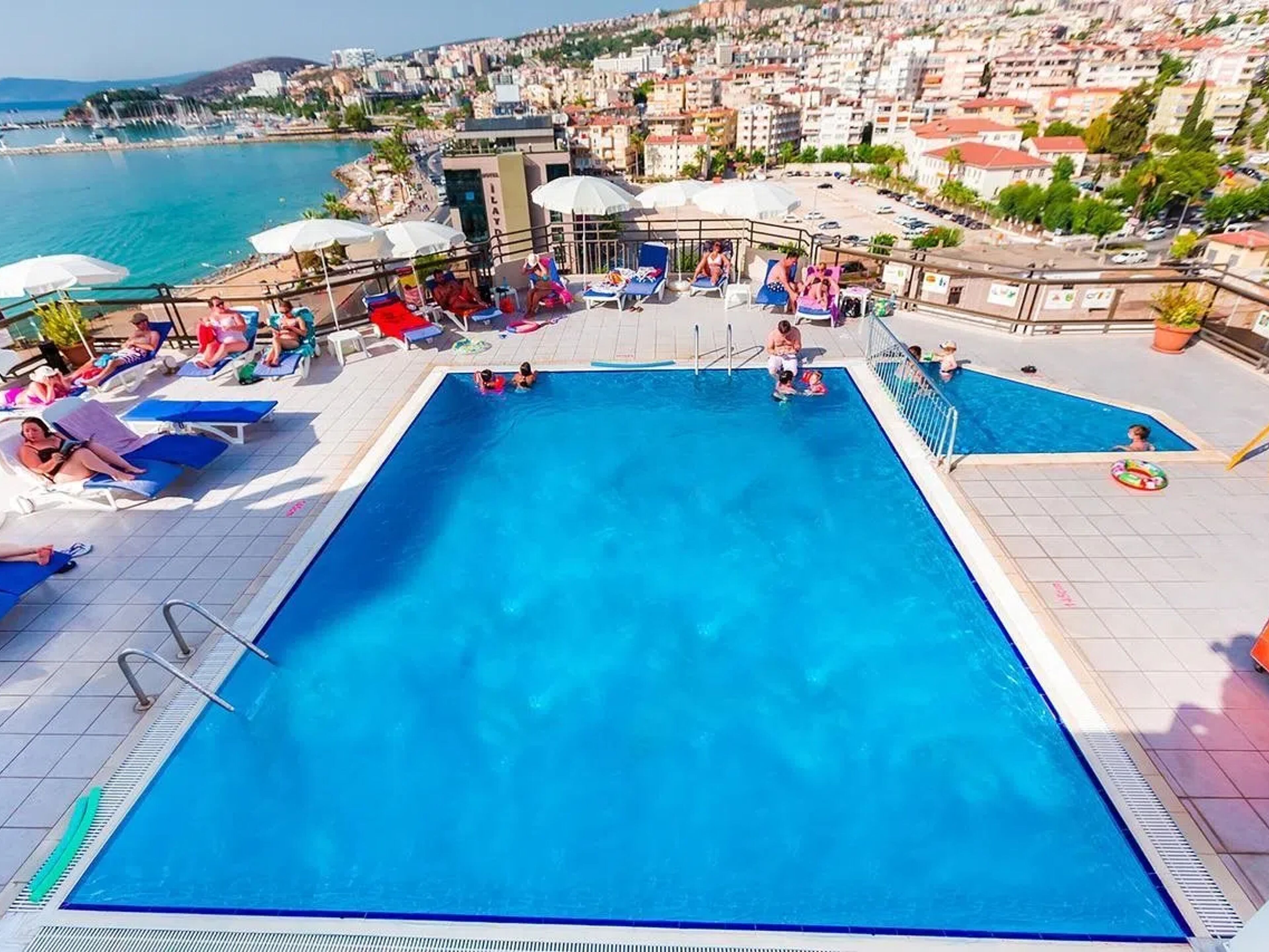 Derici Hotel