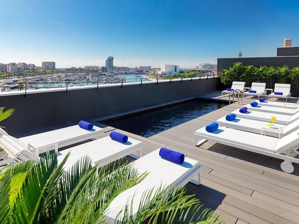 H10 Port Vell
