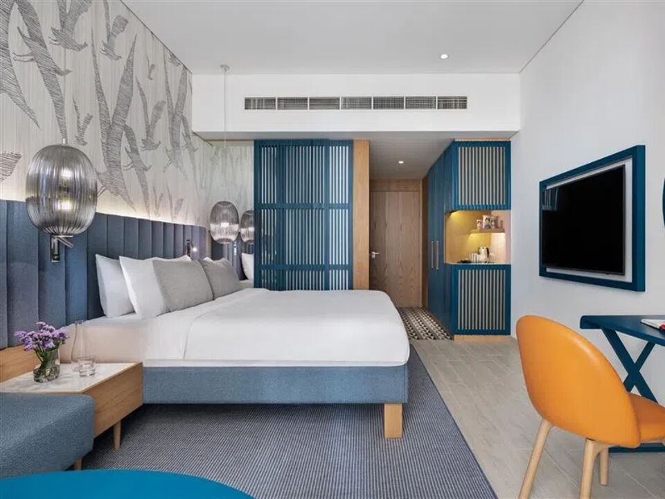 C Central Resort The Palm