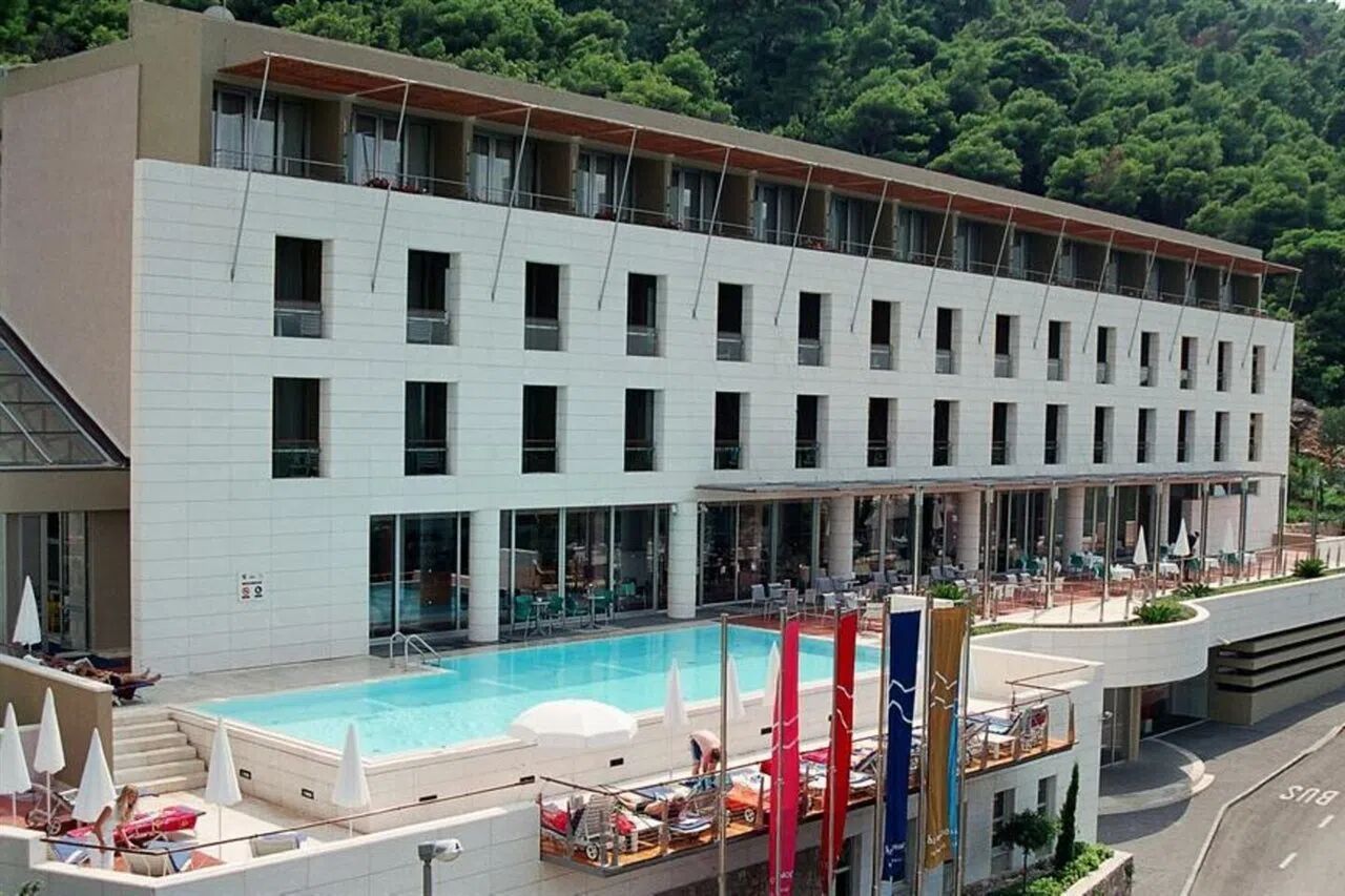 hotel-uvala