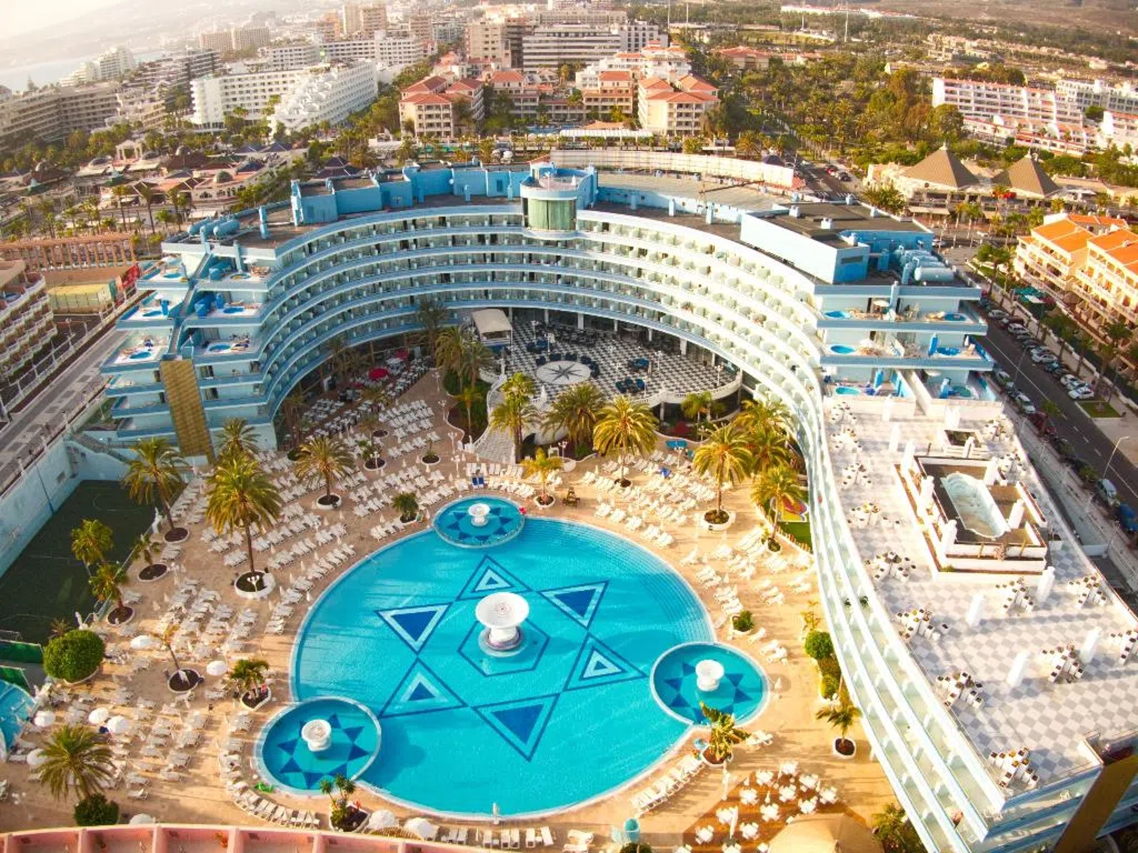 Hotel Mediterranean Palace