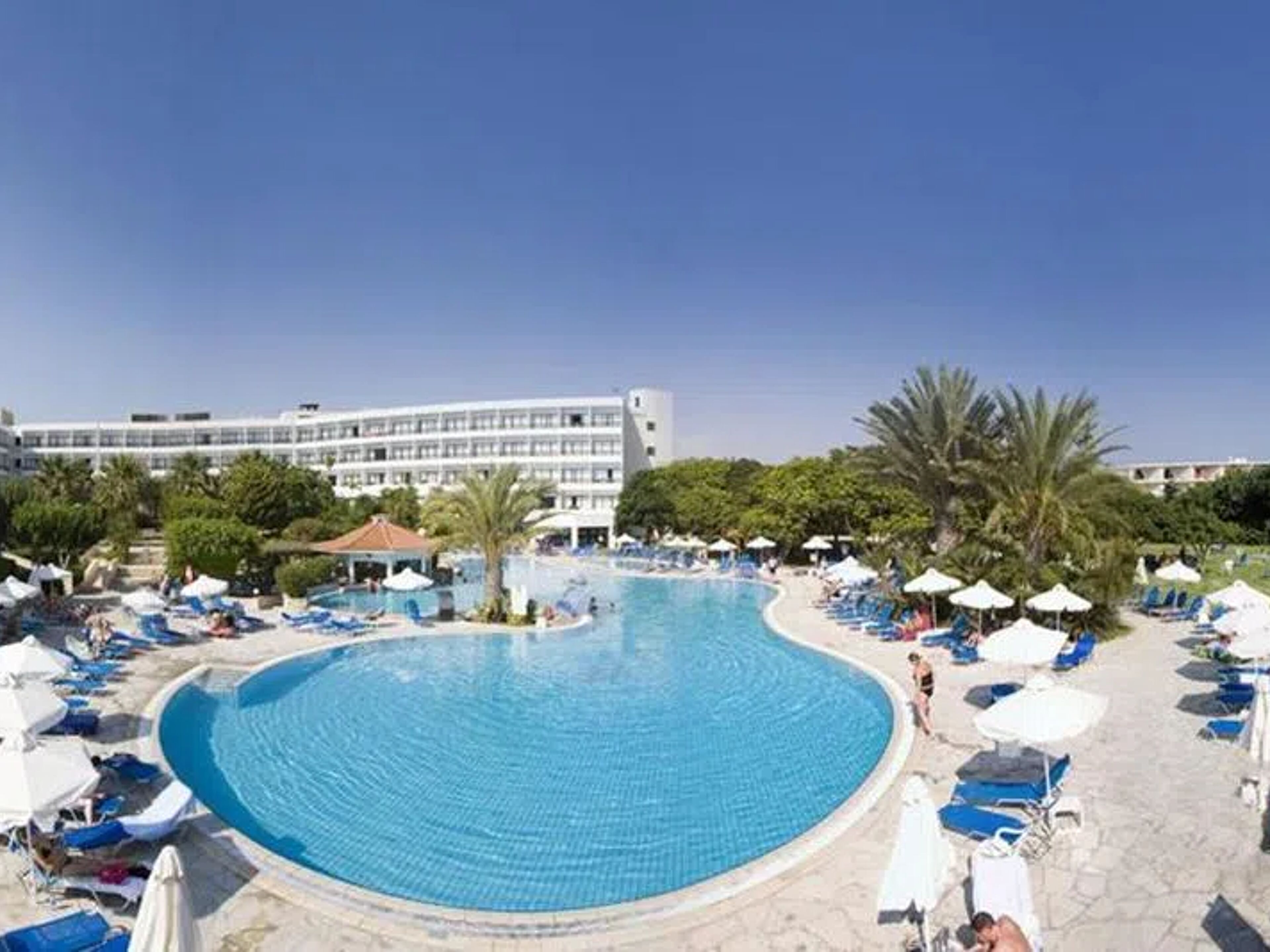 Avanti Hotel
