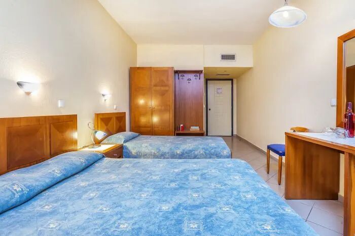 atrium-hotel