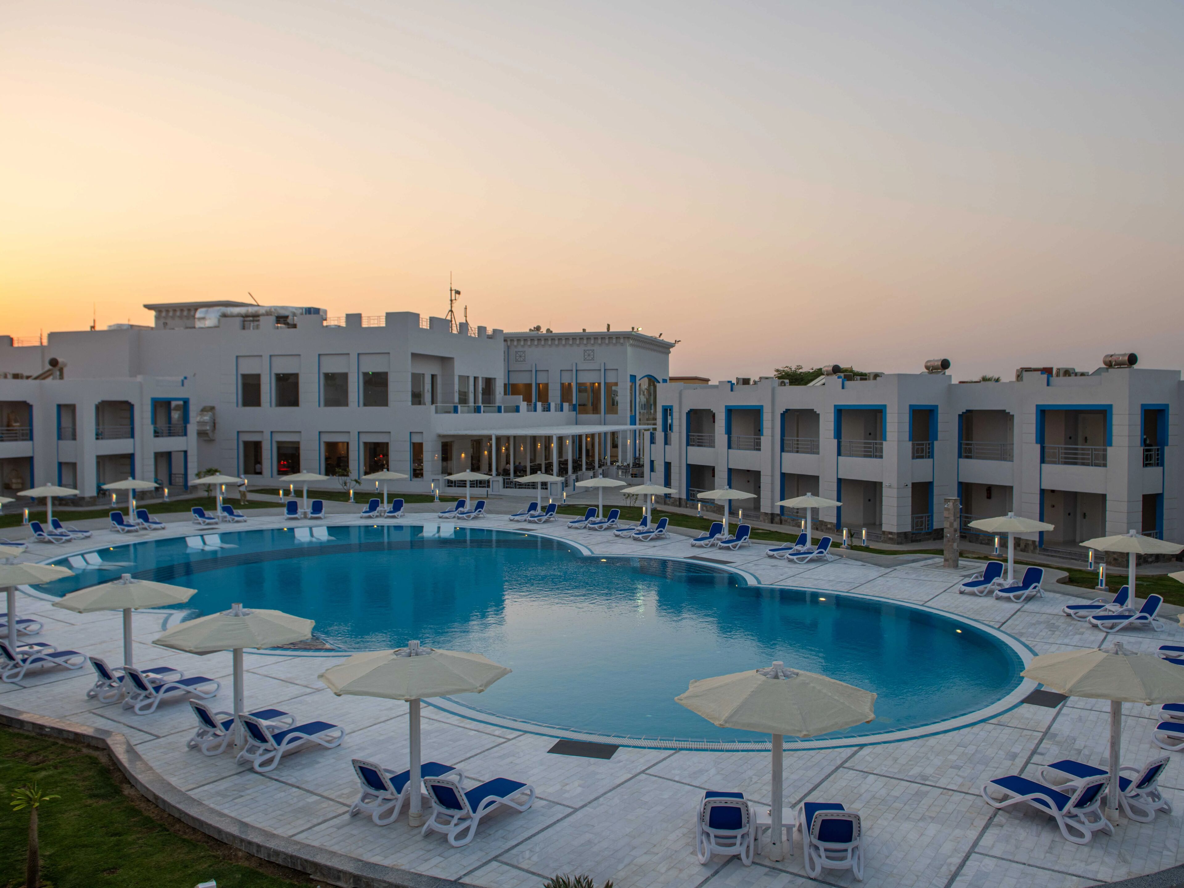Casa Blue Resort & Spa