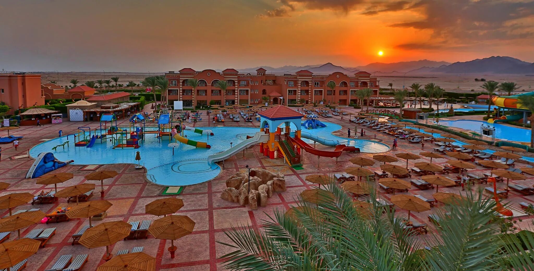 charmillion-club-aqua-park