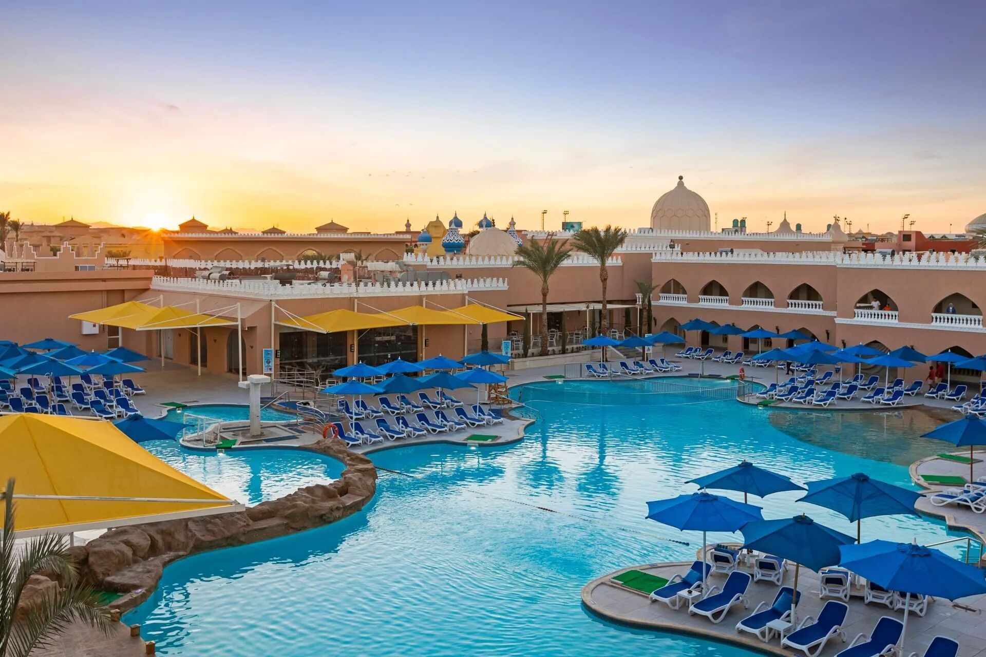 pickalbatros-alf-leila-wa-leila-resort-neverland-hurghada