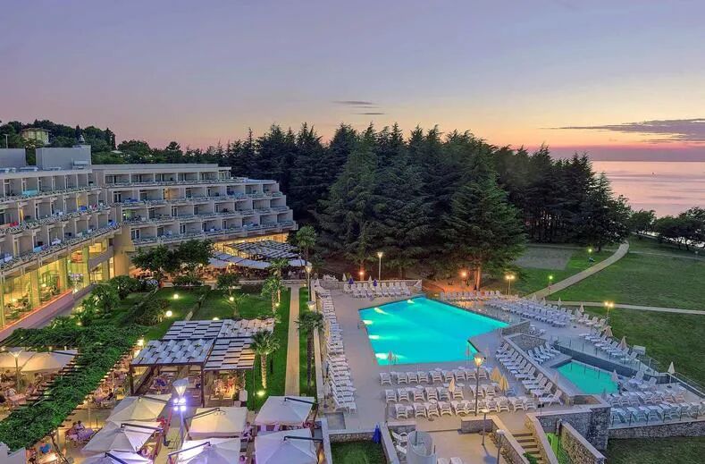 hotel-mediteran-plava-laguna