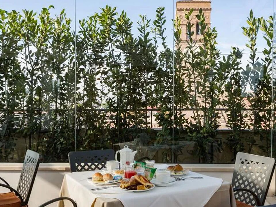 Hotel Domus Sessoriana