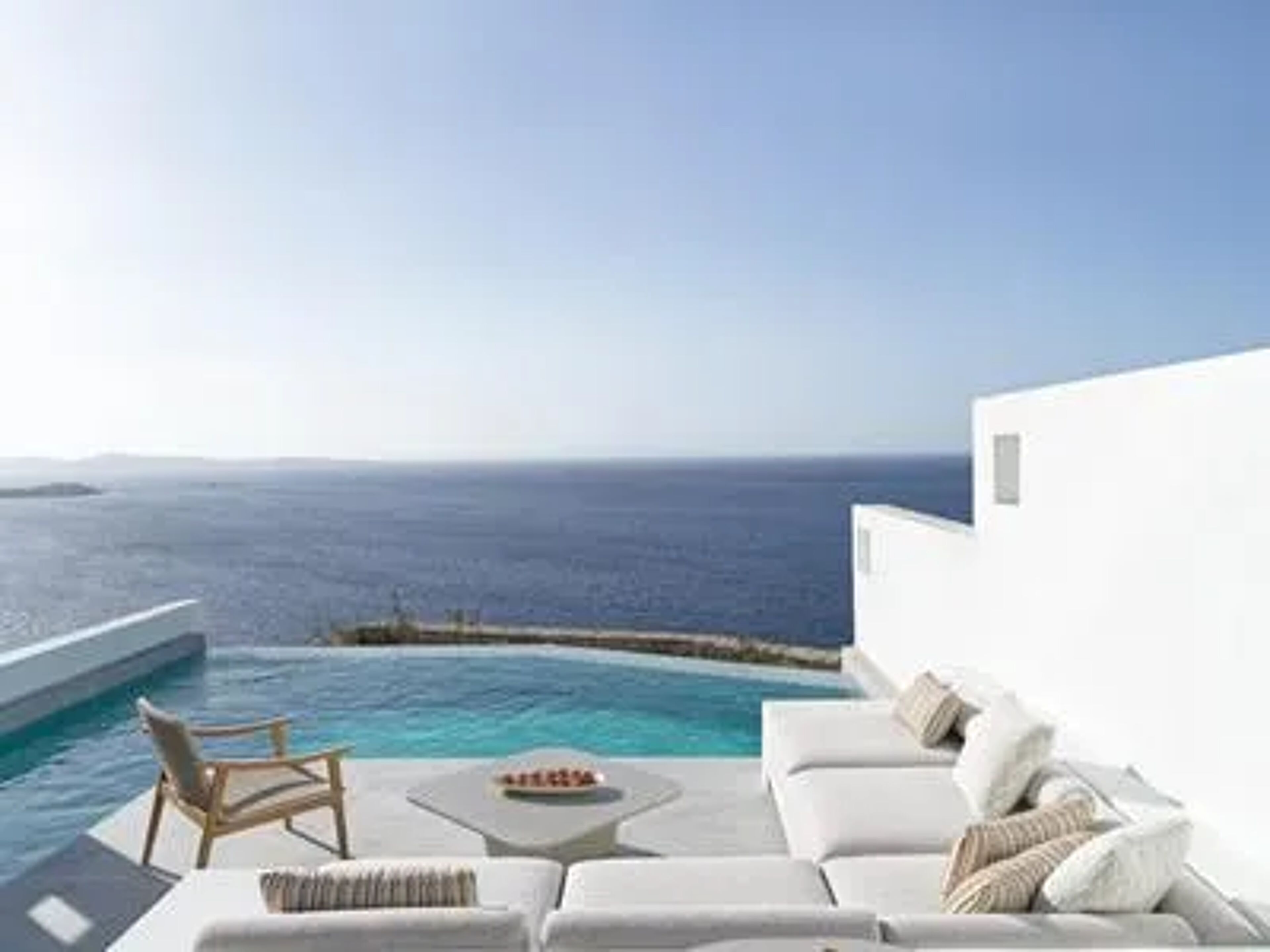 Deos Mykonos
