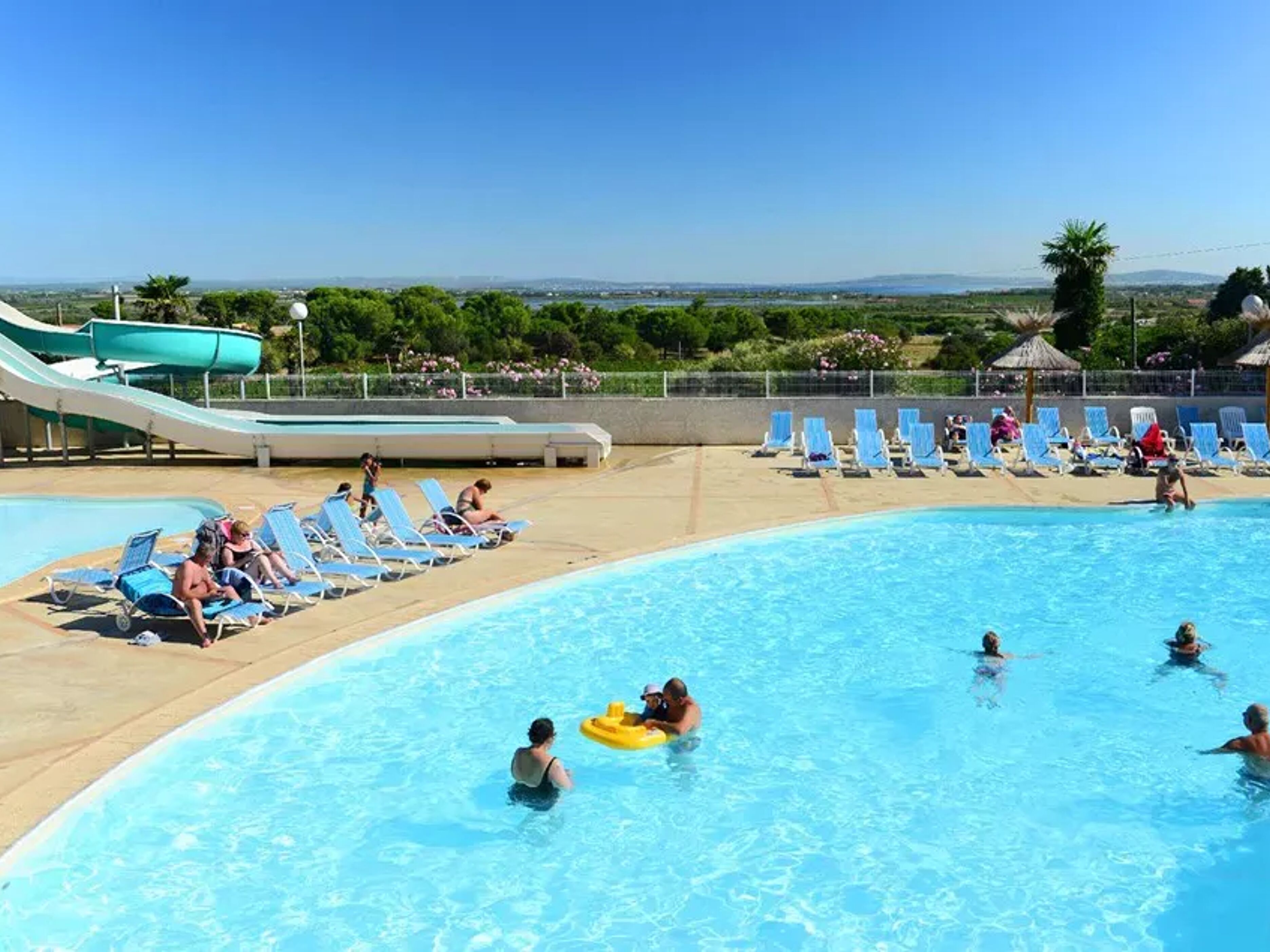 Camping La Pinède
