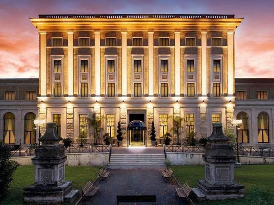 TH Roma - Carpegna Palace Hotel