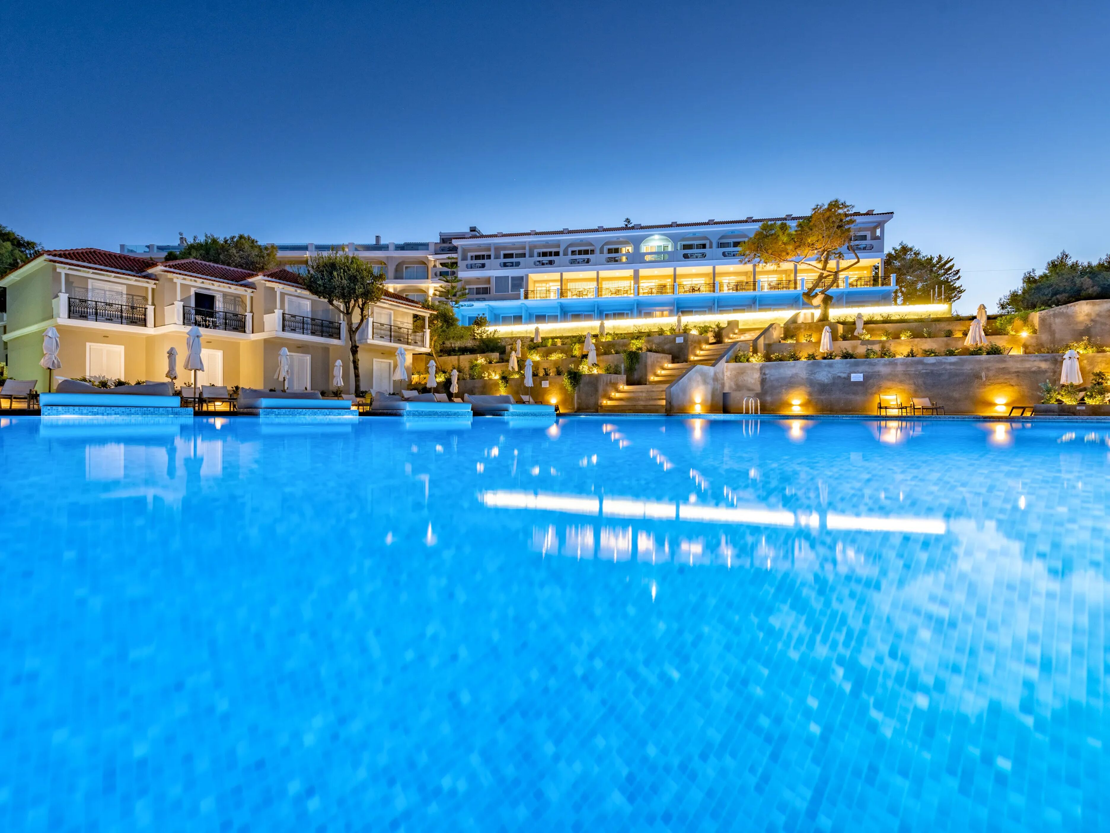 Alexandra Beach Resort & Spa