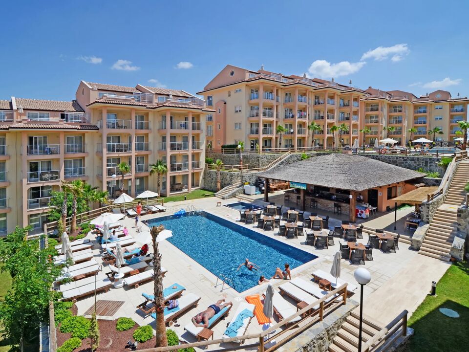 Unique Residence Hotel Golf & Spa