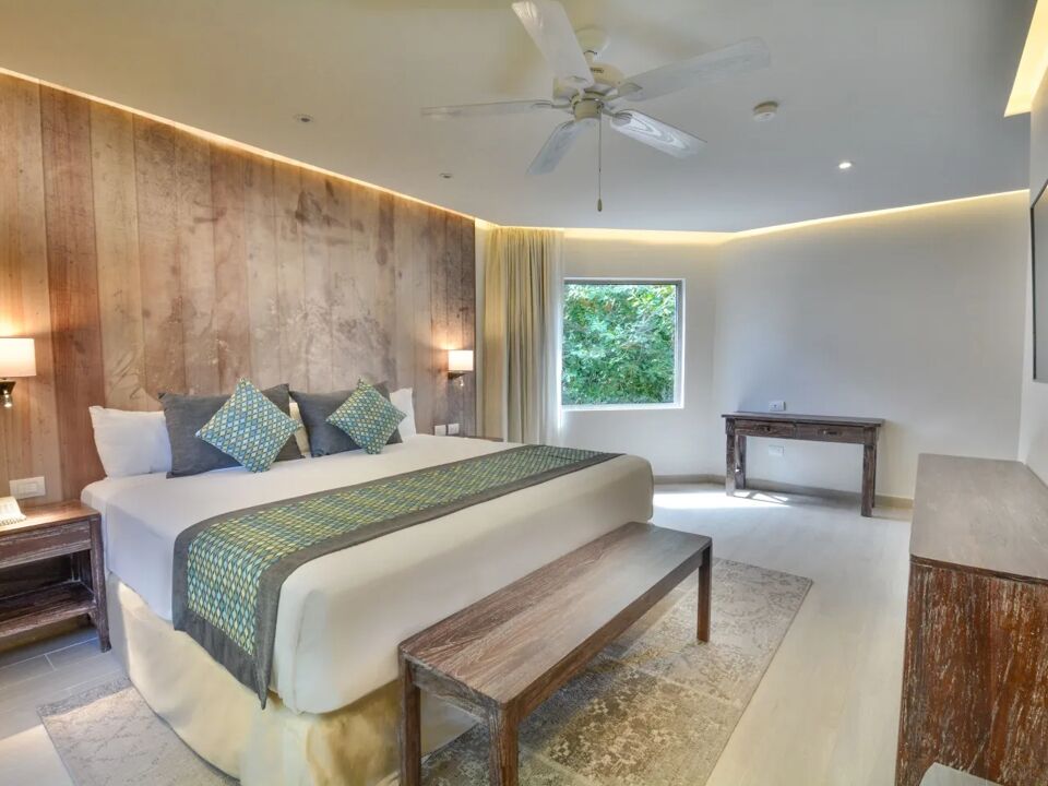 Sandos Caracol Eco Resort