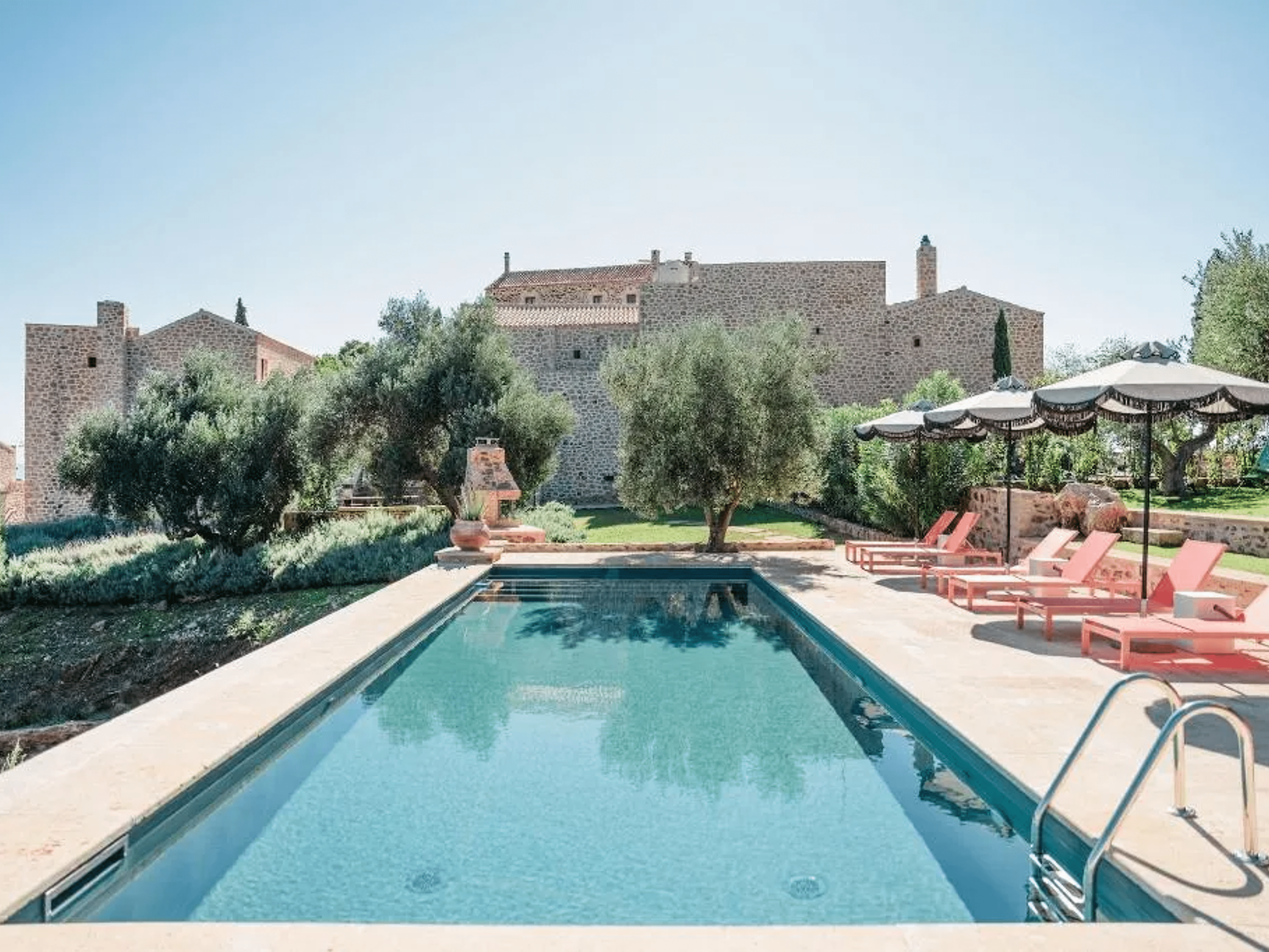 Alistos Hotel
