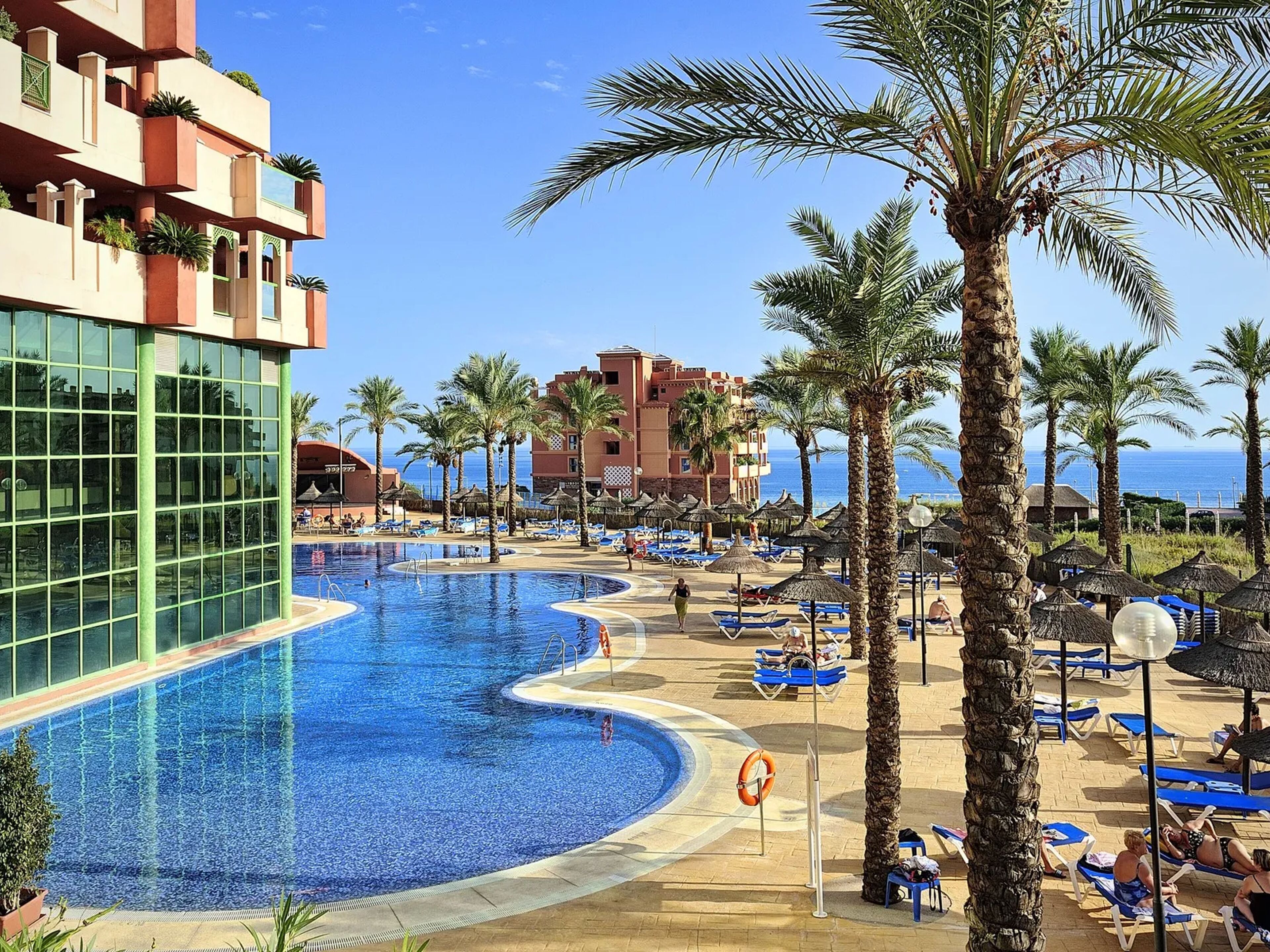 Holiday World Riwo Hotel