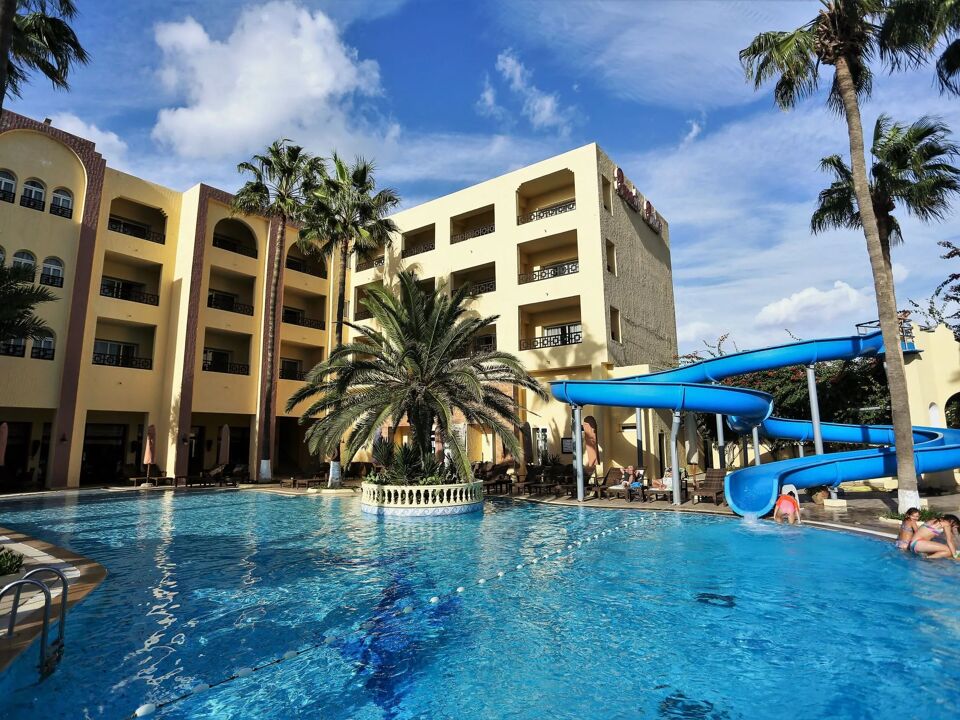 Paradis Palace